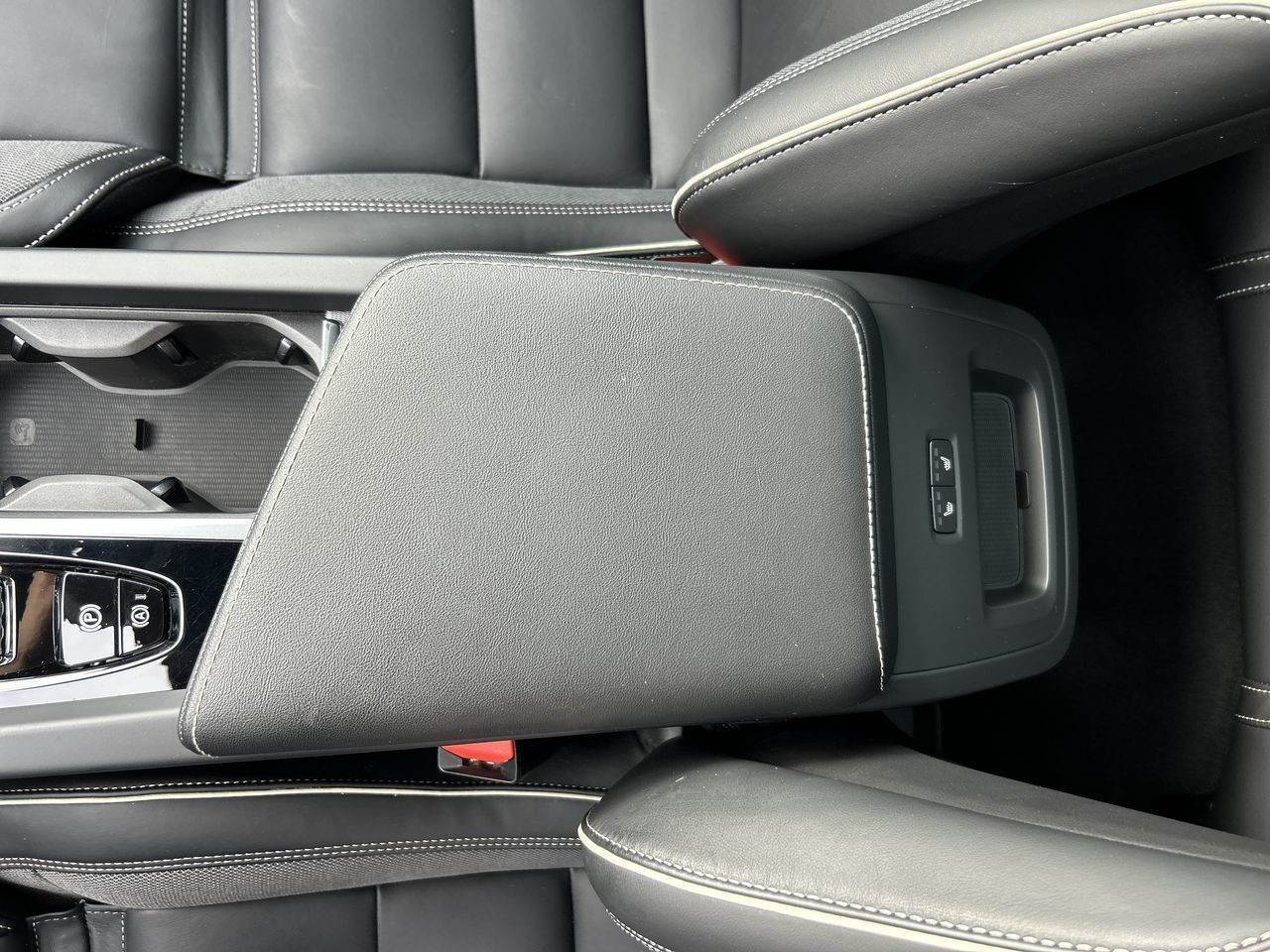 Volvo XC60  2021 à Richmond, Colombie-Britannique