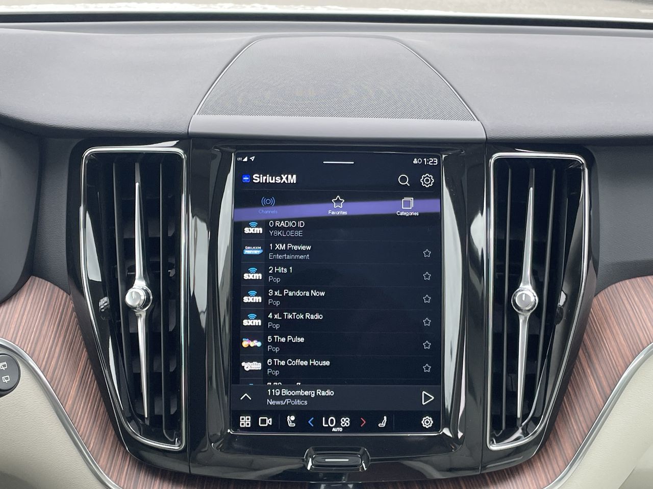 2022 Volvo XC60 in Richmond, British Columbia