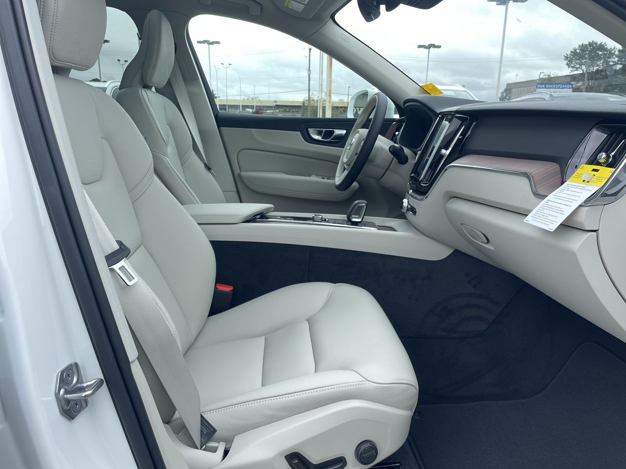 2022 Volvo XC60 in Richmond, British Columbia