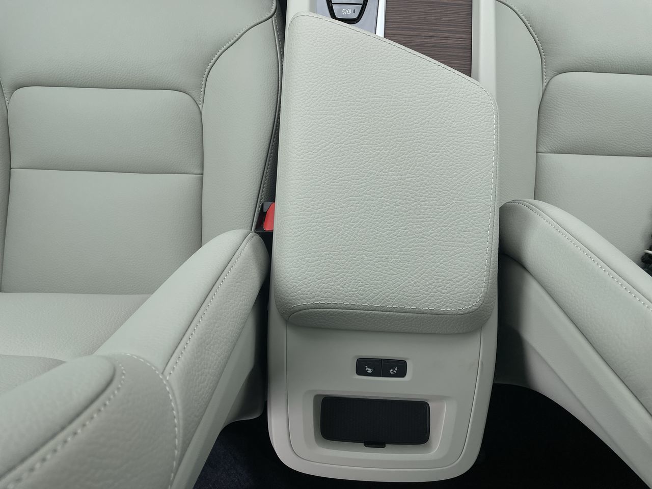 2022 Volvo XC60 in Richmond, British Columbia