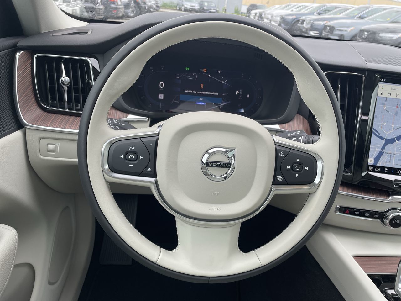 2022 Volvo XC60 in Richmond, British Columbia