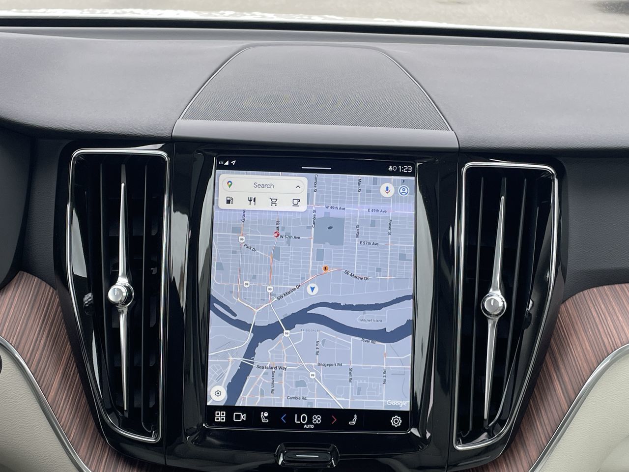 2022 Volvo XC60 in Richmond, British Columbia