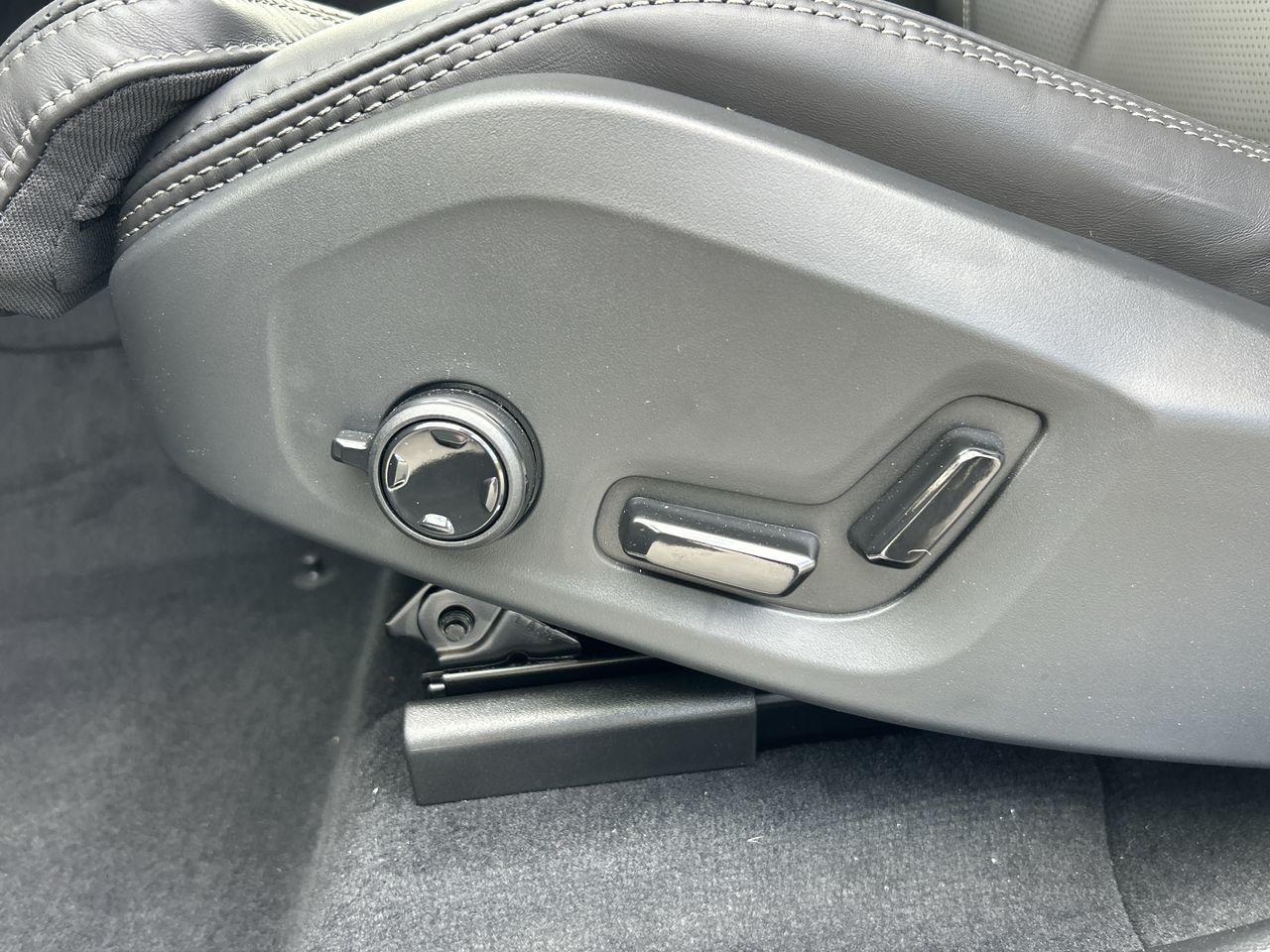 2025 Volvo XC60 in Richmond, British Columbia