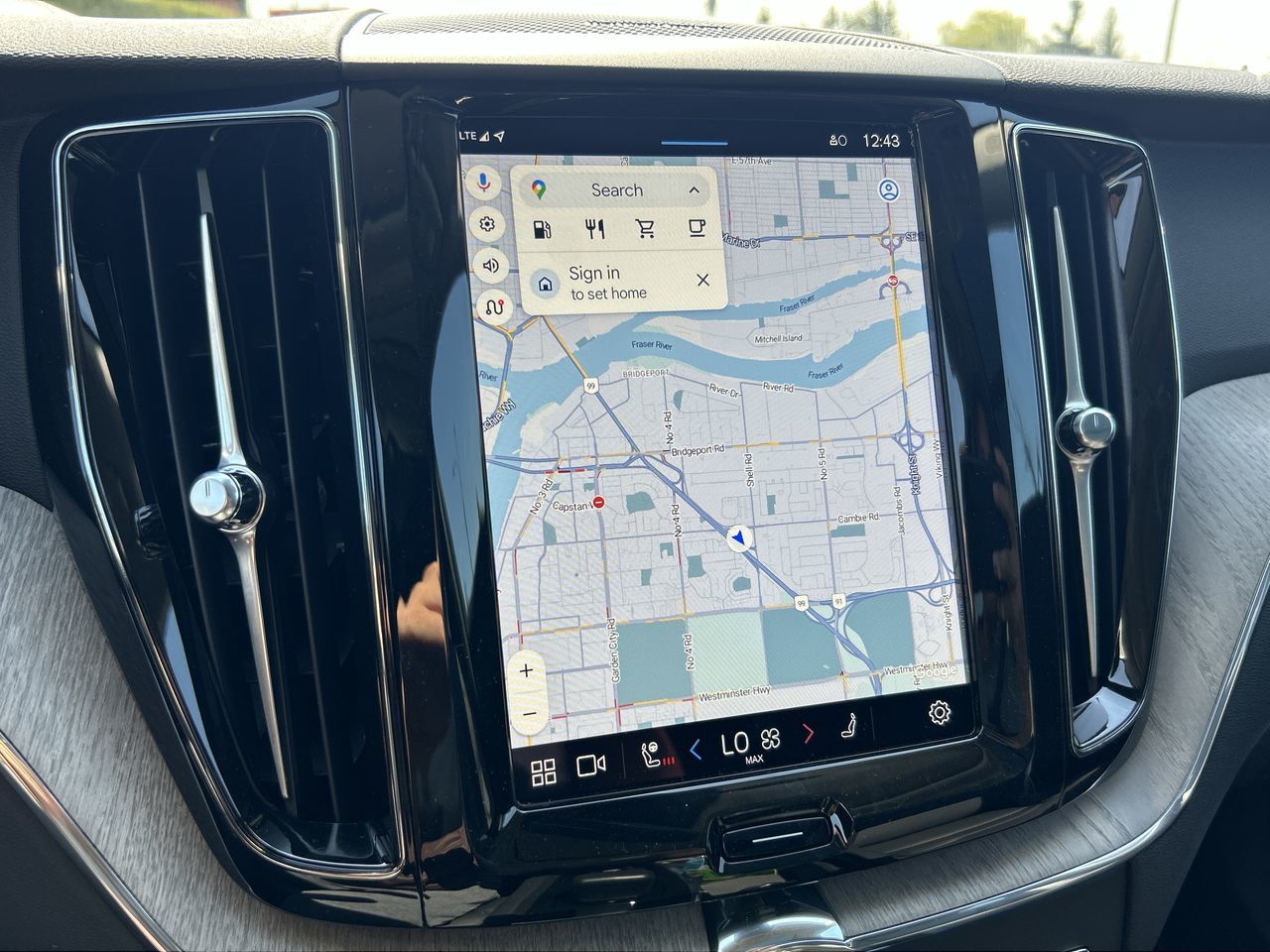 2025 Volvo XC60 in Richmond, British Columbia