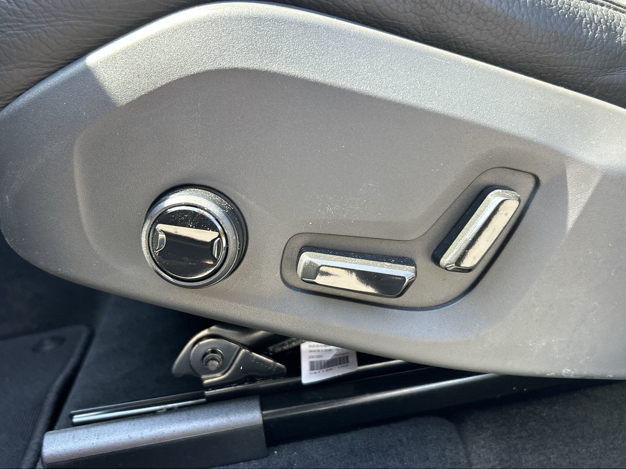 2025 Volvo XC60 in Richmond, British Columbia