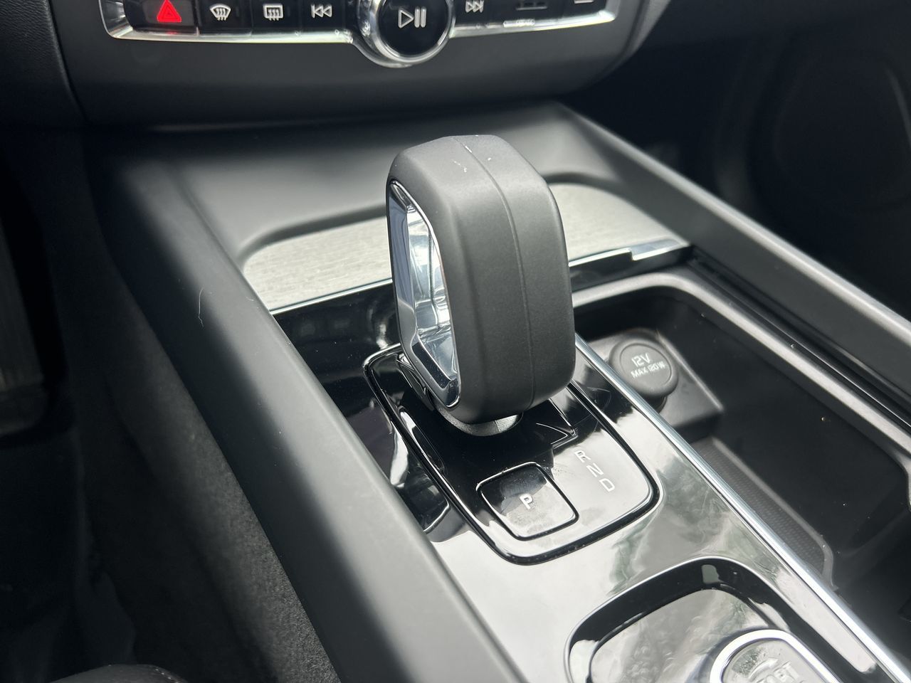 Volvo XC60  2025 à Richmond, Colombie-Britannique