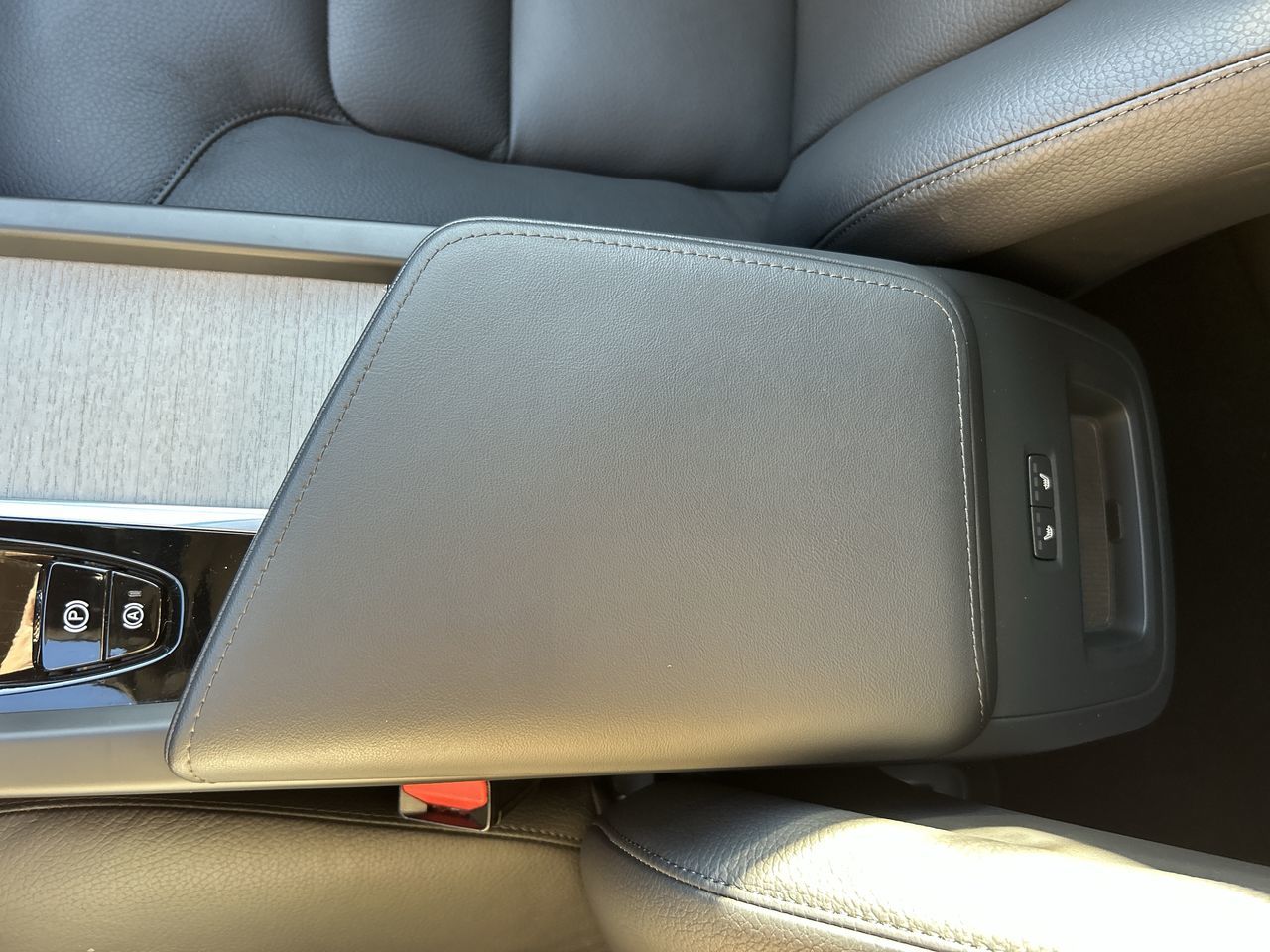 2025 Volvo XC60 in Richmond, British Columbia