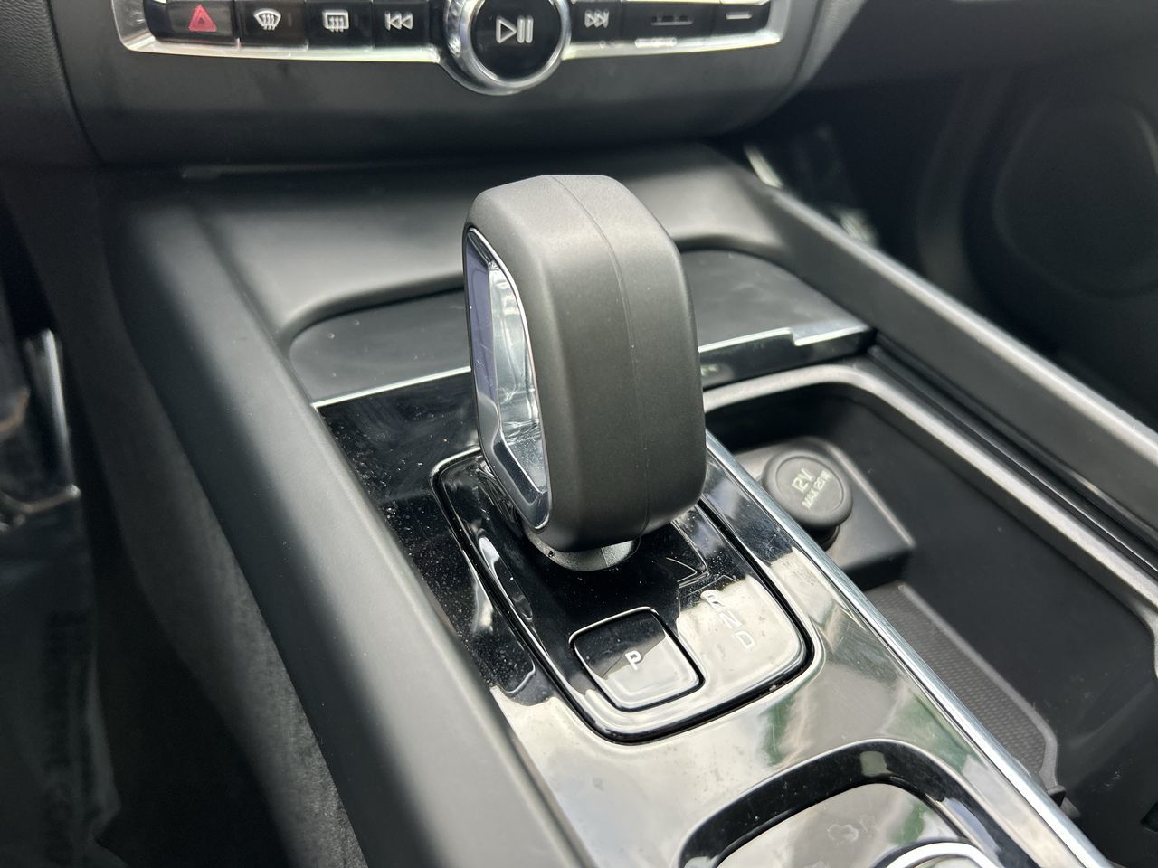 2025 Volvo XC60 in Richmond, British Columbia