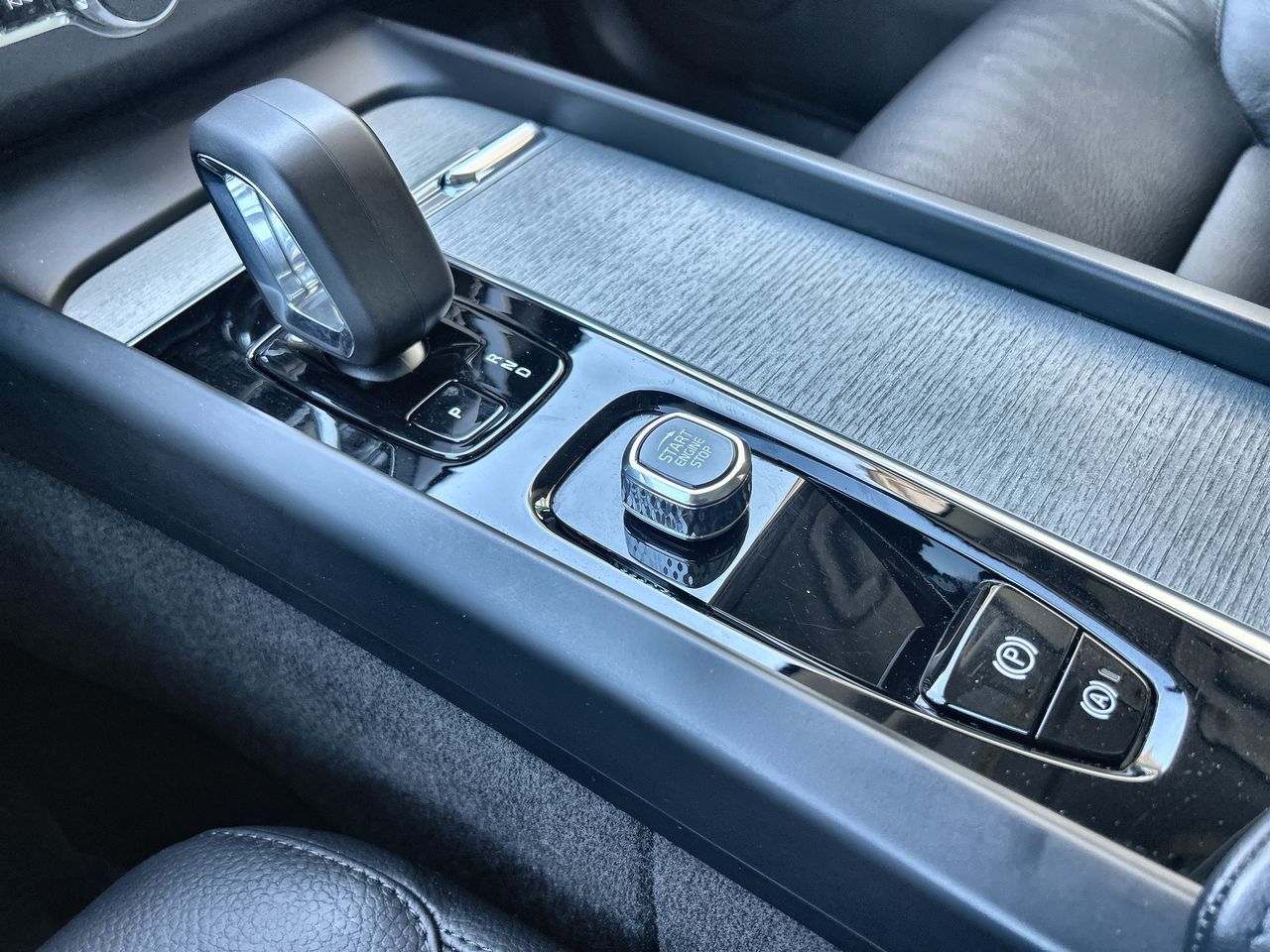 2025 Volvo XC60 in Richmond, British Columbia