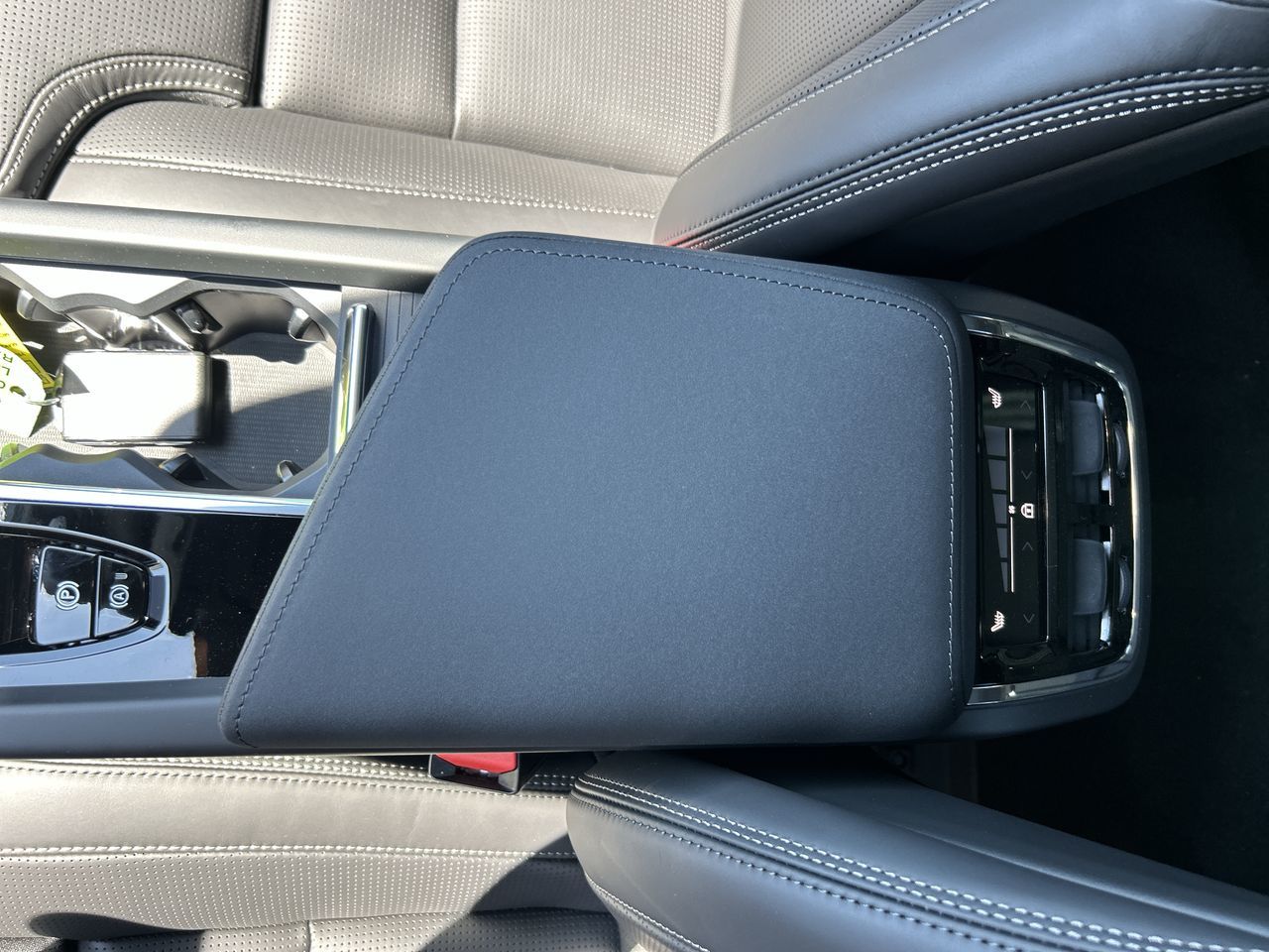 2026 Volvo XC60 in Richmond, British Columbia