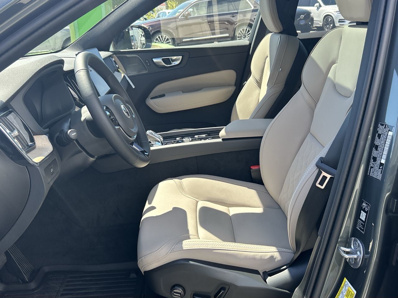 2026 Volvo XC60 in Richmond, British Columbia