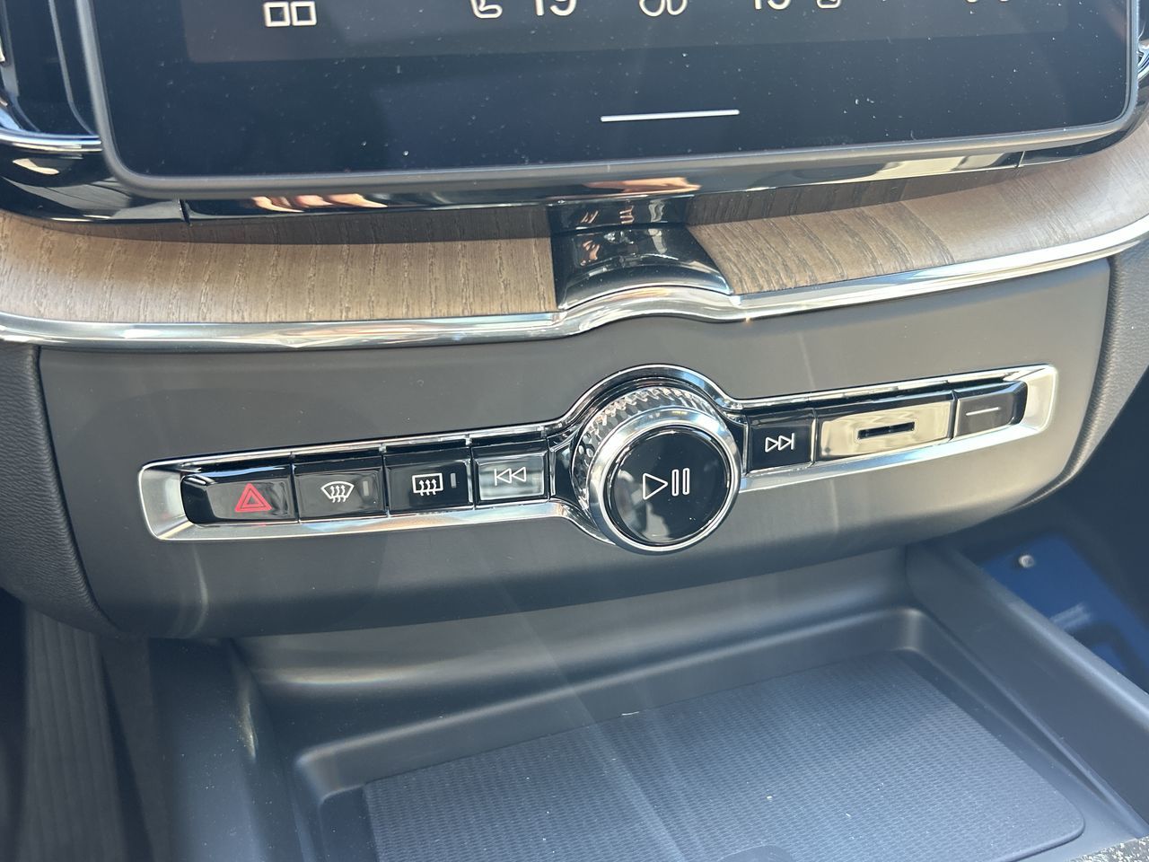 2026 Volvo XC60 in Richmond, British Columbia