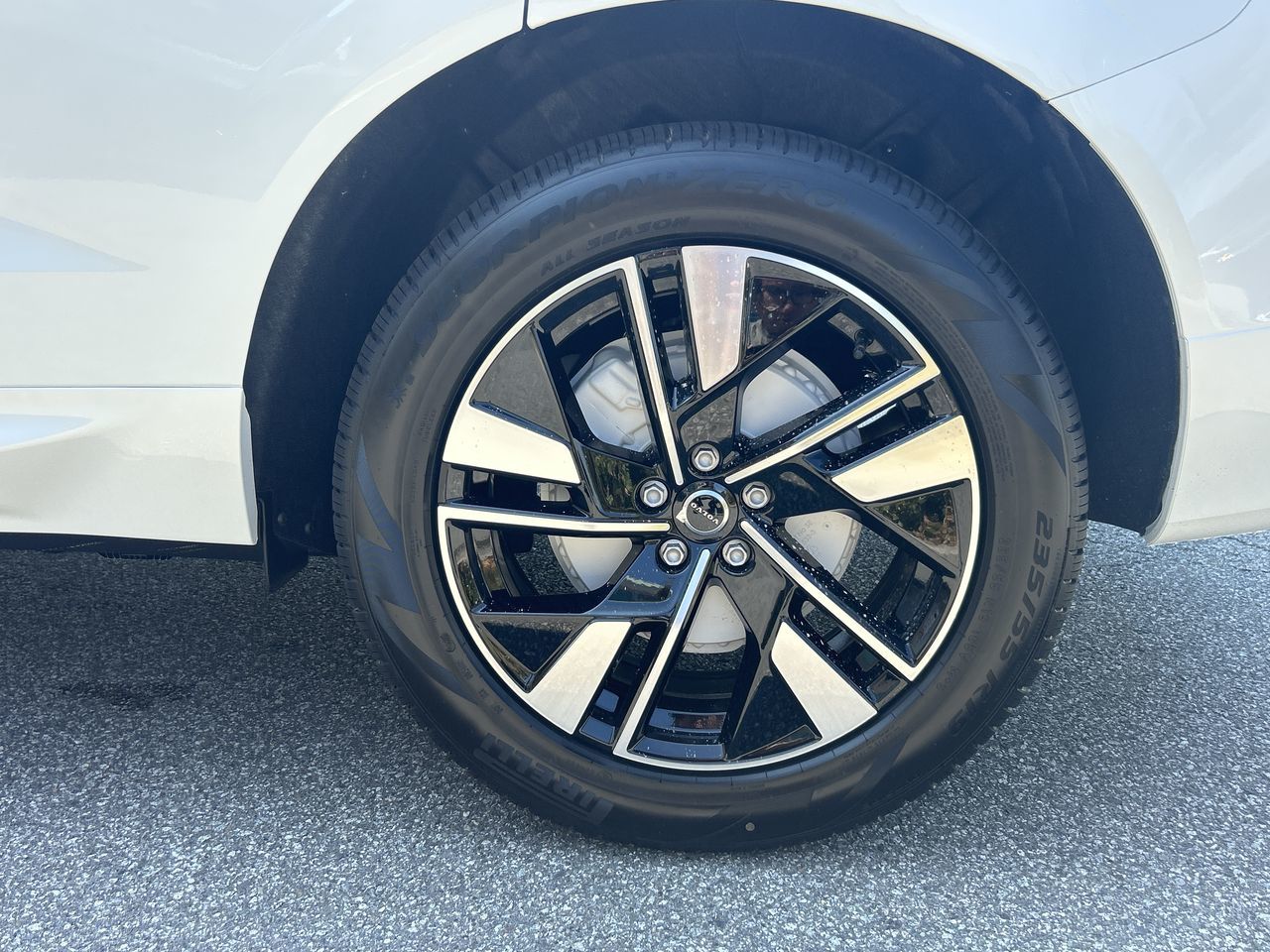 2026 Volvo XC60 in Richmond, British Columbia