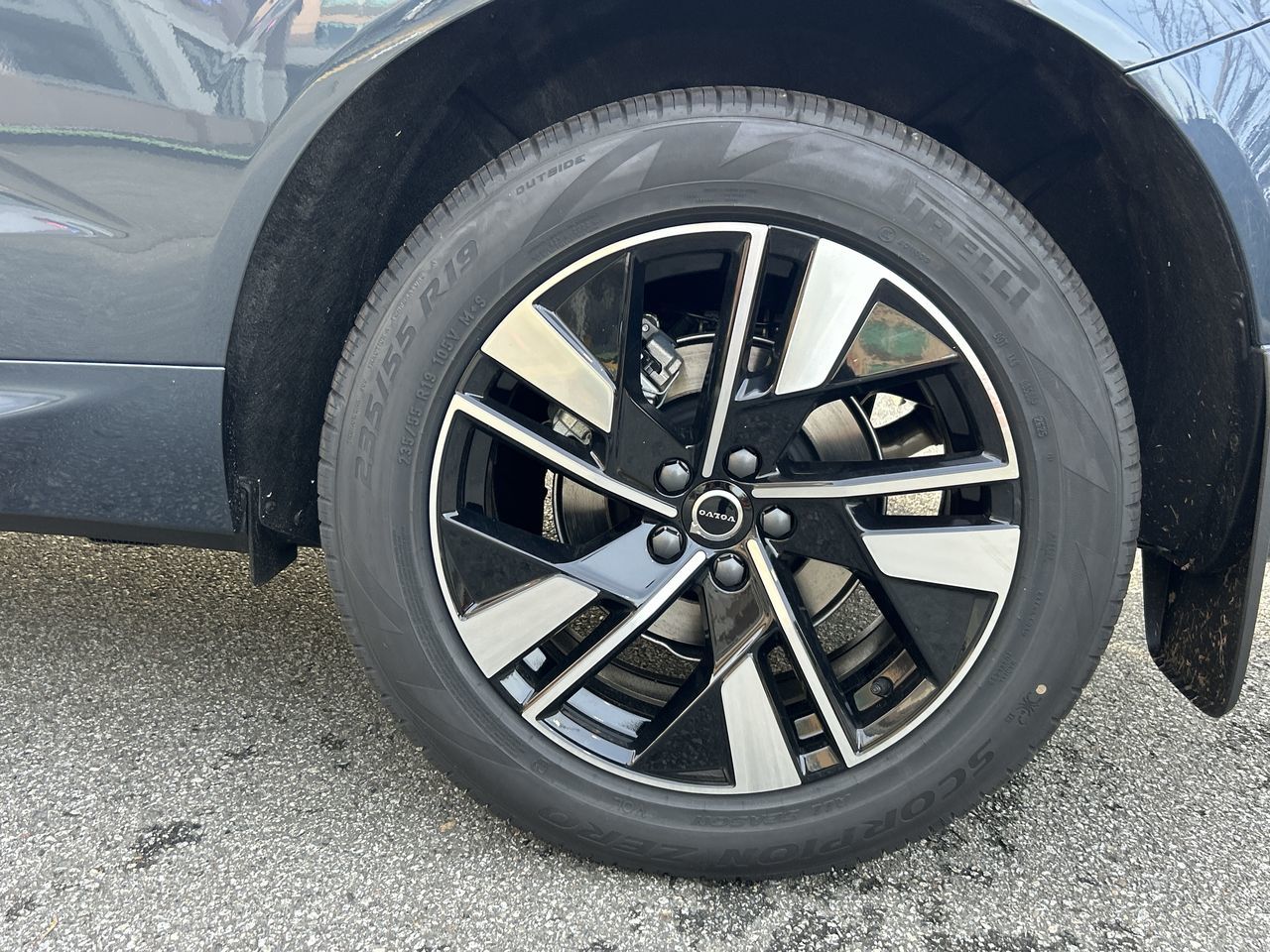 2026 Volvo XC60 in Richmond, British Columbia