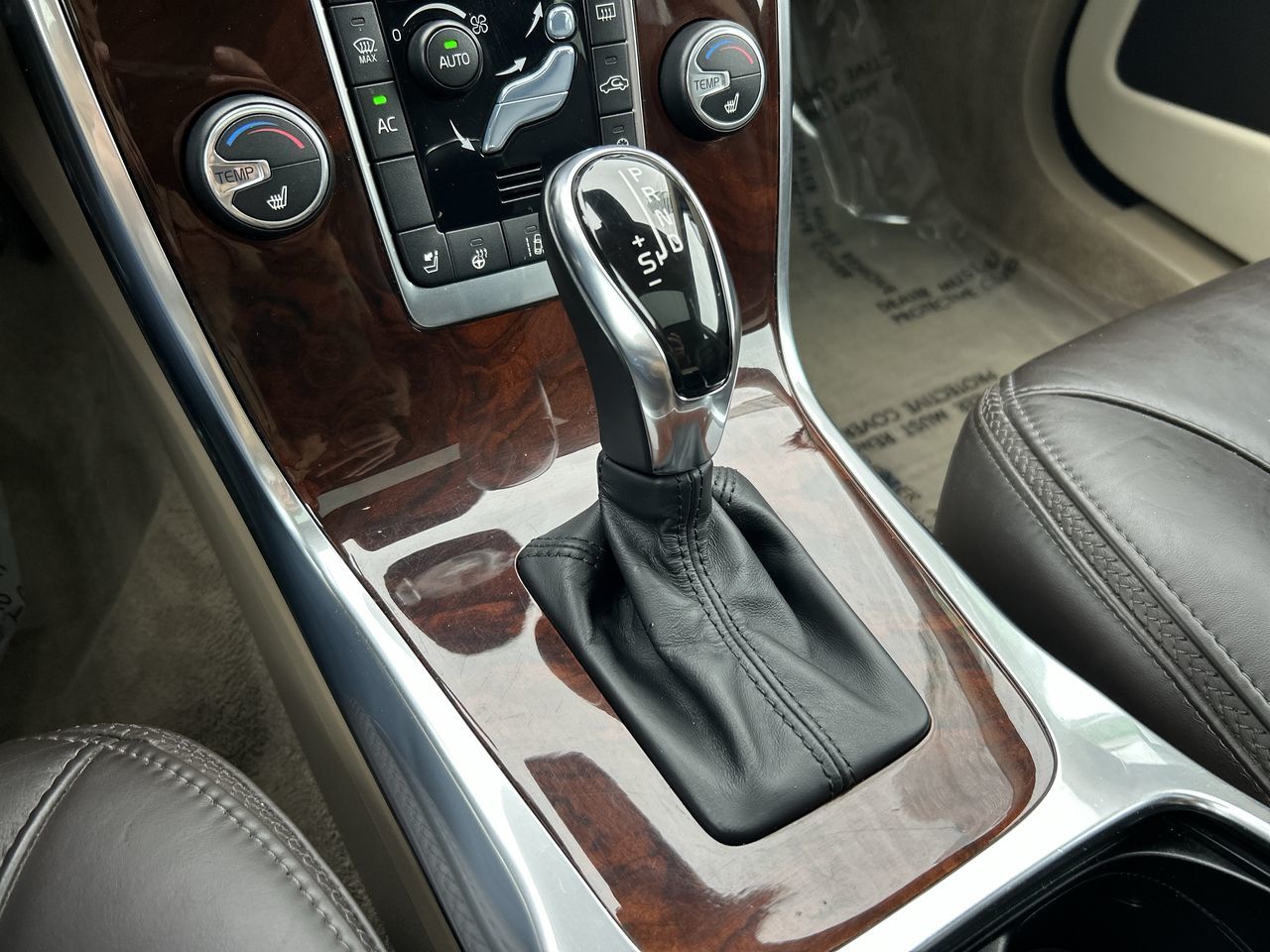 2014 Volvo XC70 in Richmond, British Columbia