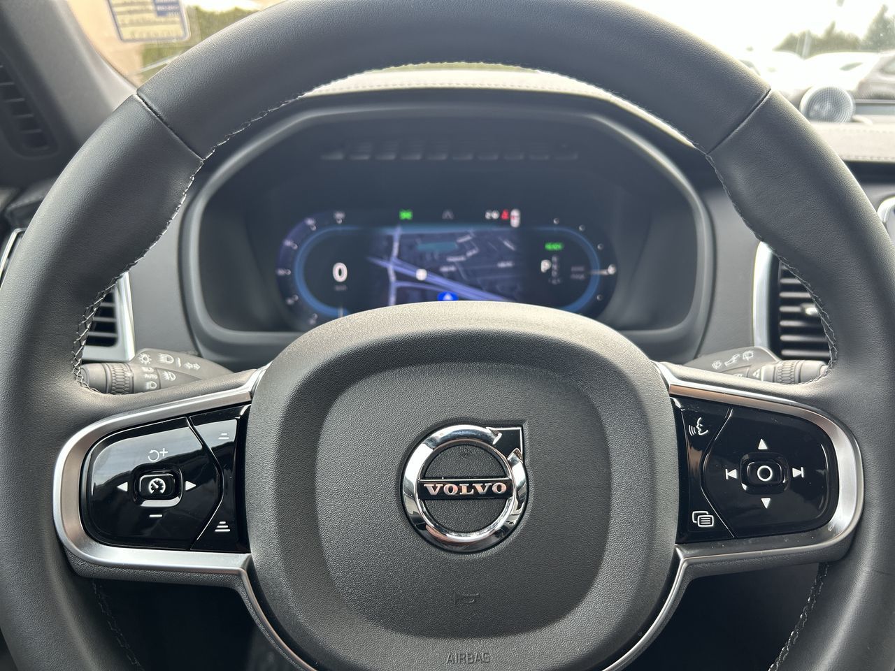 2025 Volvo XC90 PLUG-IN HYBRID in Richmond, British Columbia