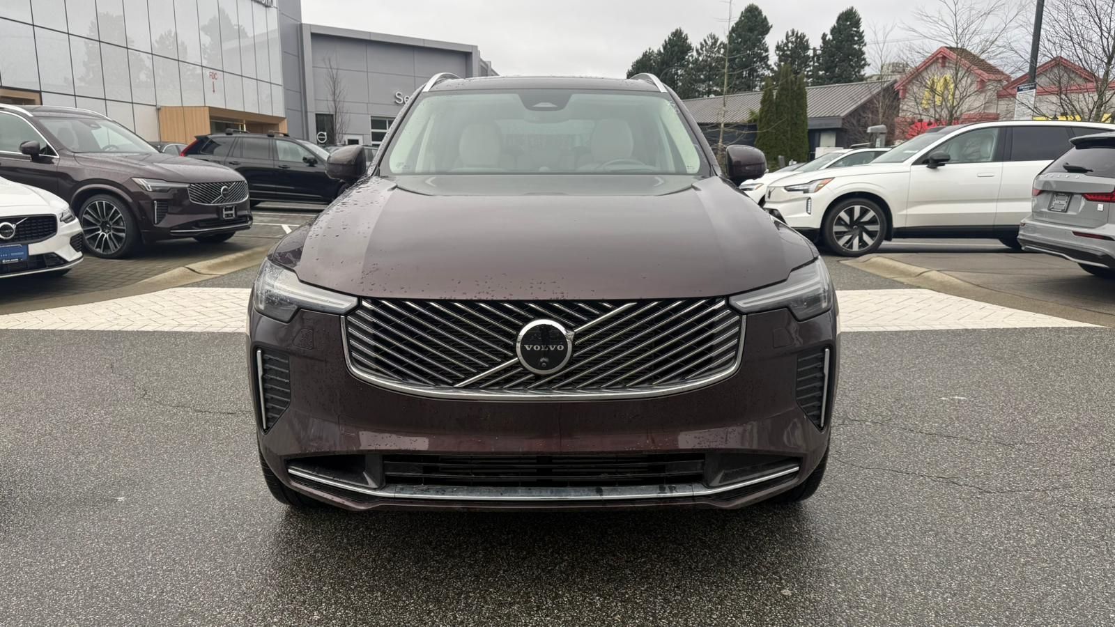Volvo XC90 Plug-In Hybrid  2025 à Richmond, Colombie-Britannique