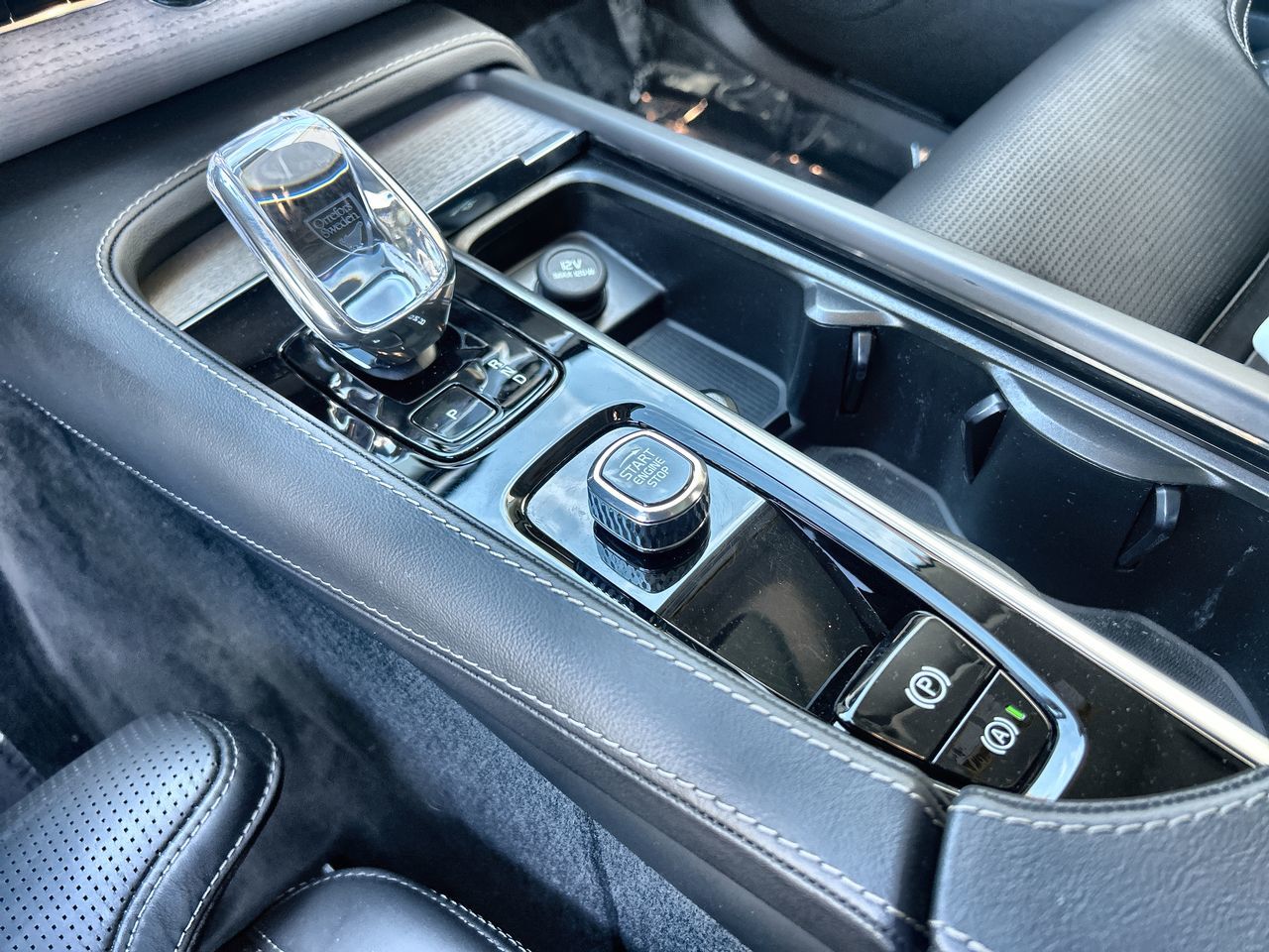 Volvo XC90 Plug-In Hybrid  2025 à Richmond, Colombie-Britannique