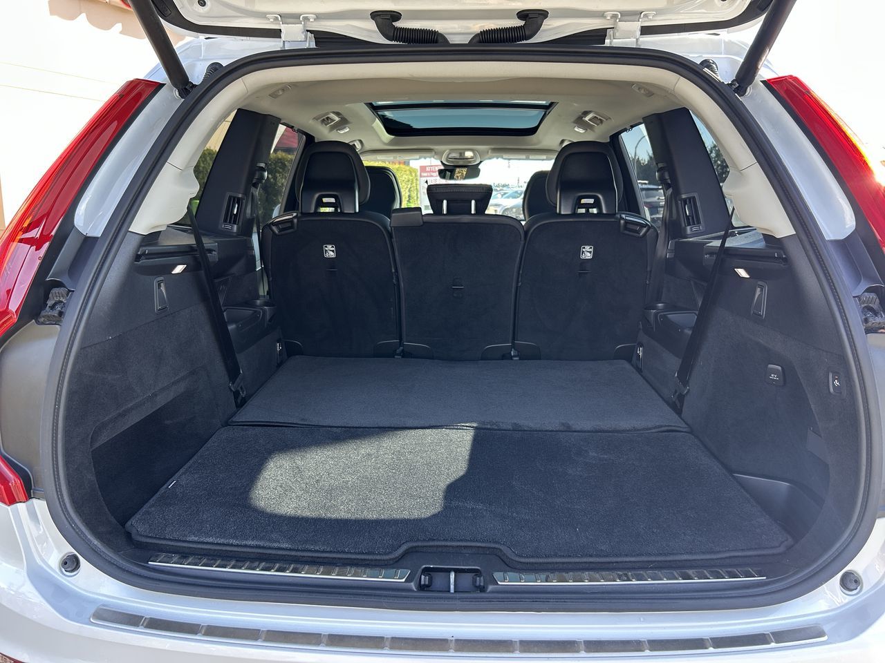 Volvo XC90 Plug-In Hybrid  2025 à Richmond, Colombie-Britannique