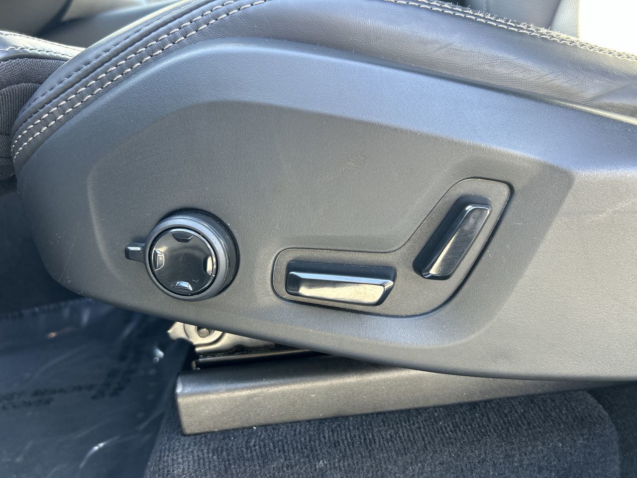 Volvo XC90 Plug-In Hybrid  2025 à Richmond, Colombie-Britannique