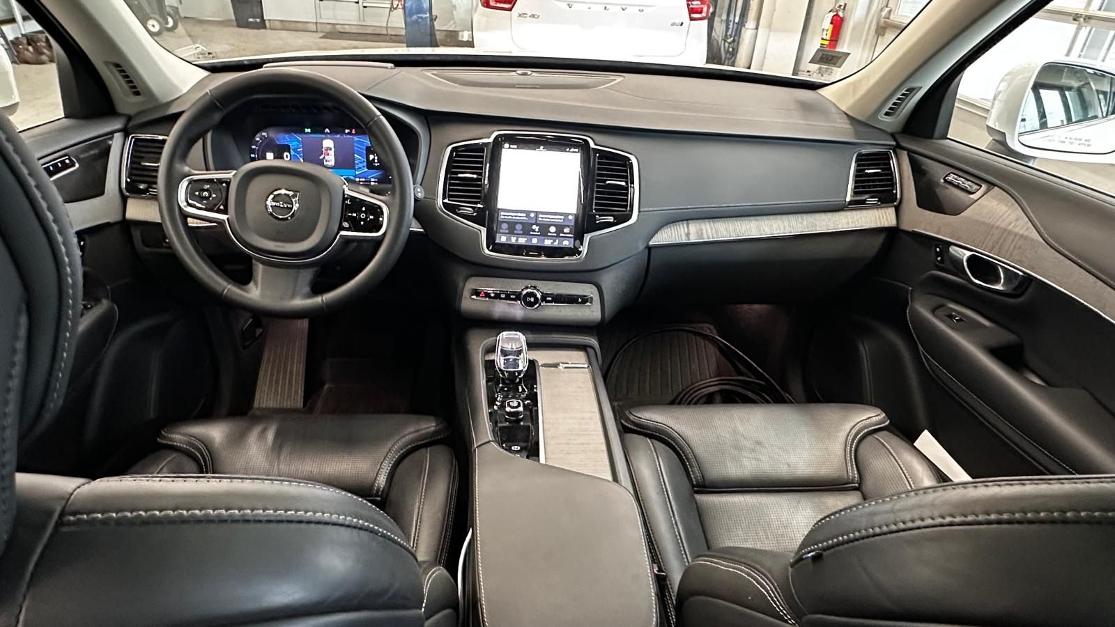 2025 Volvo XC90 Plug-In Hybrid in Richmond, British Columbia