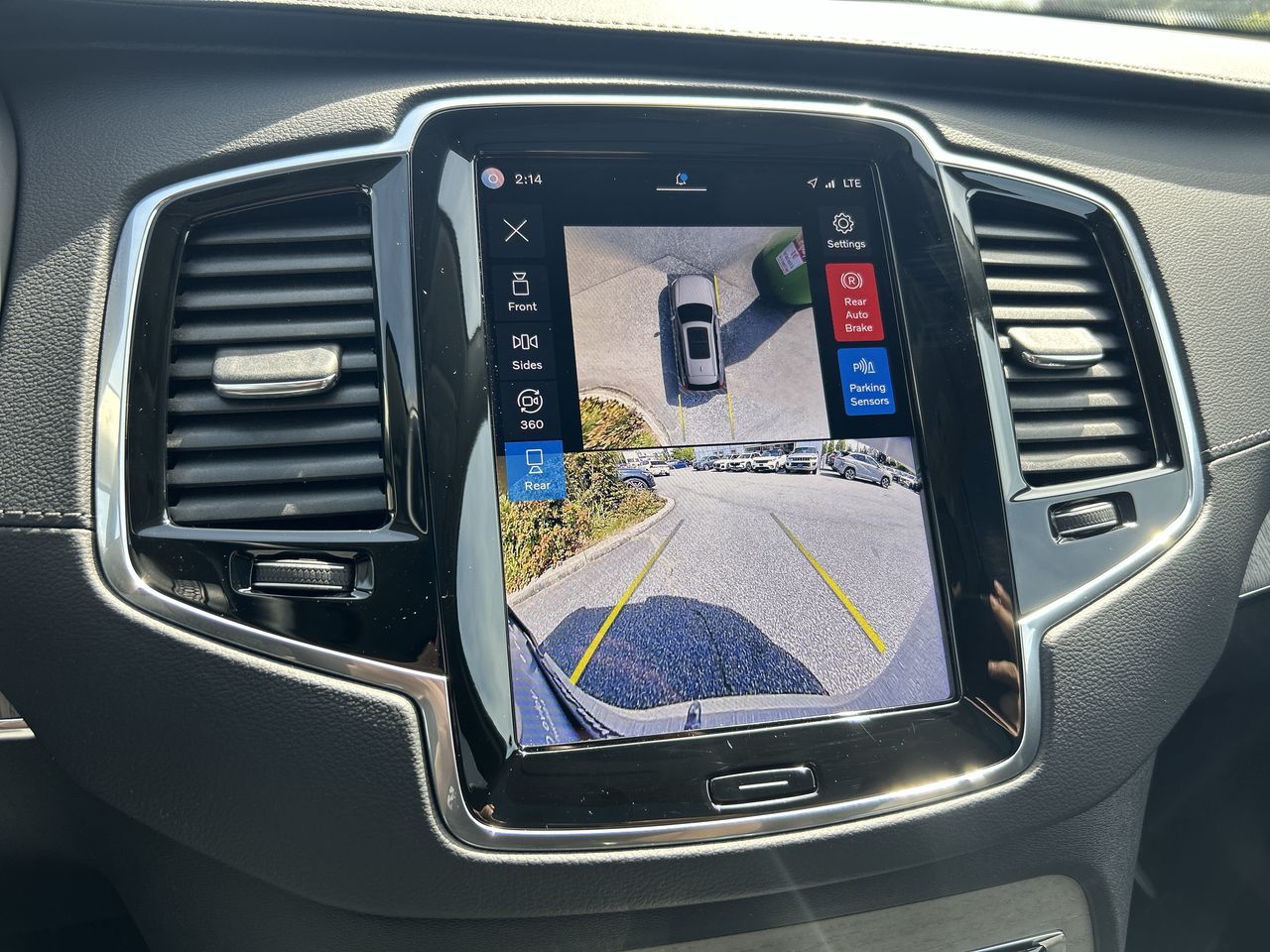 2025 Volvo XC90 Plug-In Hybrid in Richmond, British Columbia