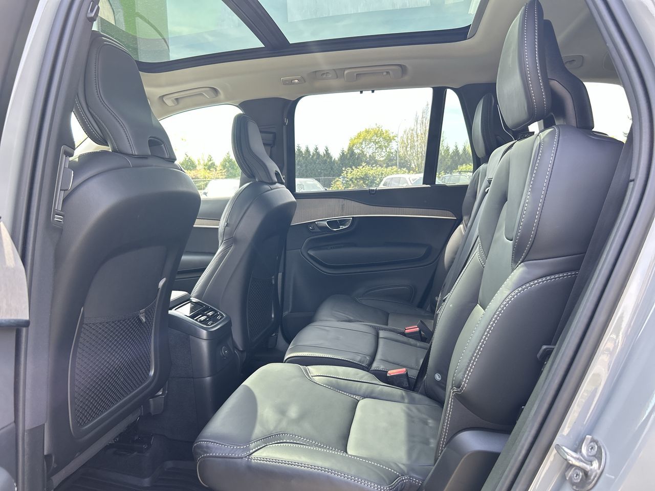 2025 Volvo XC90 Plug-In Hybrid in Richmond, British Columbia