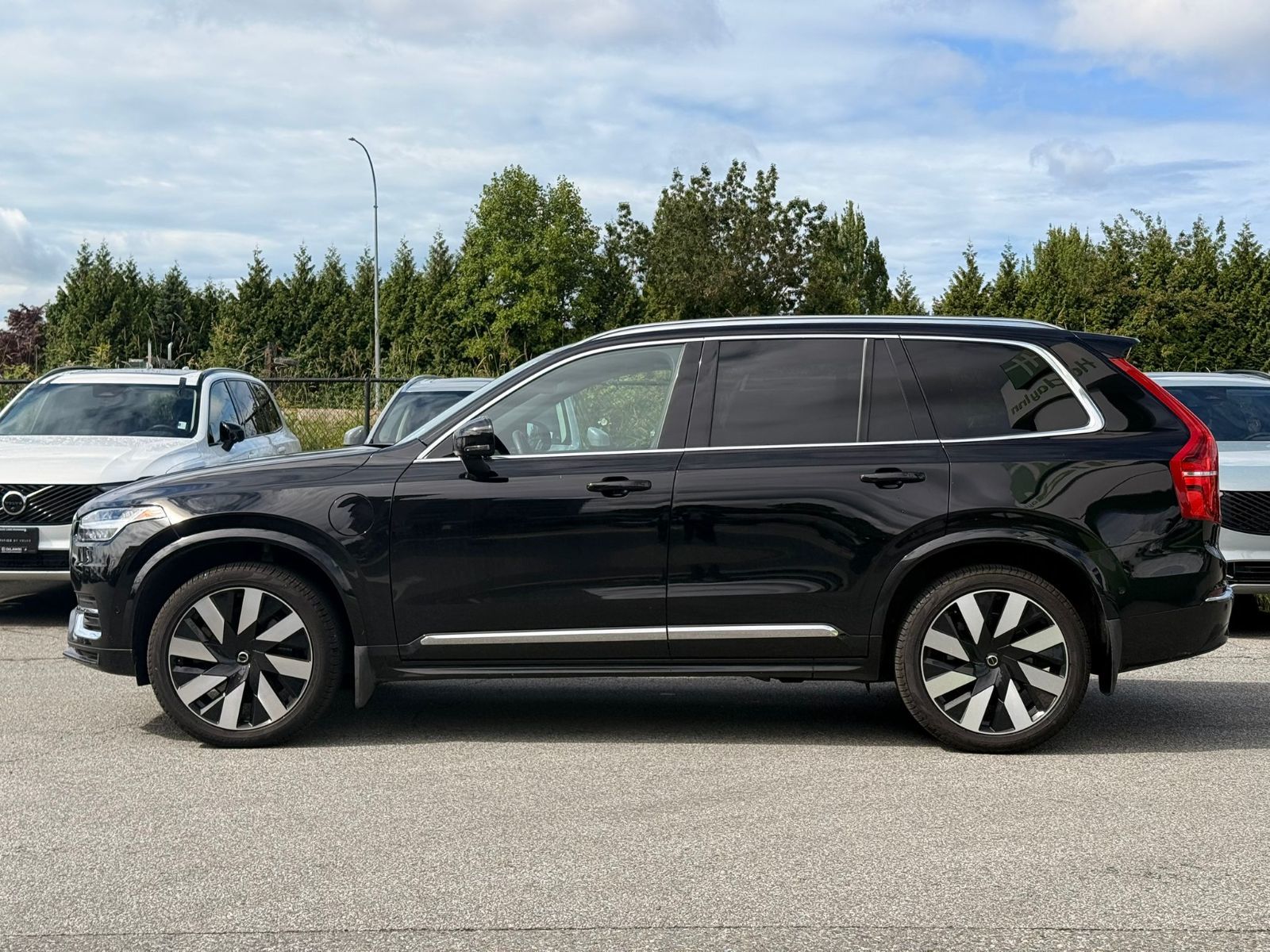 2025 Volvo XC90 Plug-In Hybrid in Richmond, British Columbia