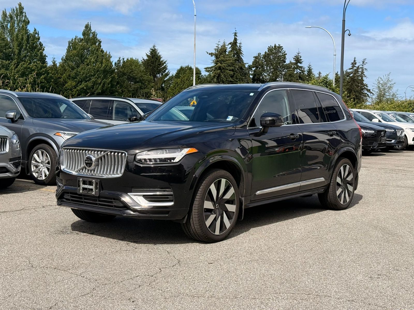 2025 Volvo XC90 Plug-In Hybrid in Richmond, British Columbia