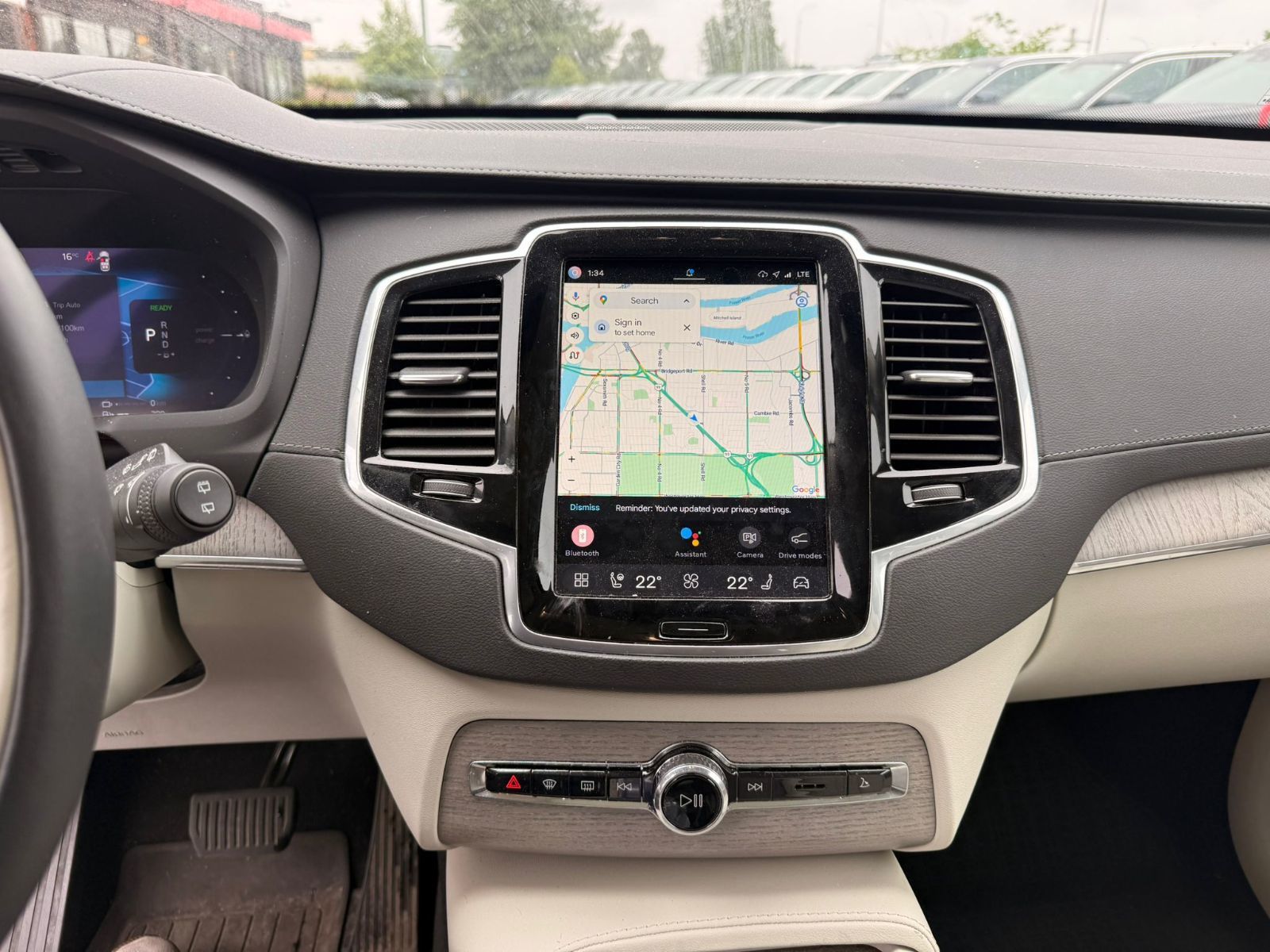 Volvo XC90 Plug-In Hybrid  2025 à Richmond, Colombie-Britannique