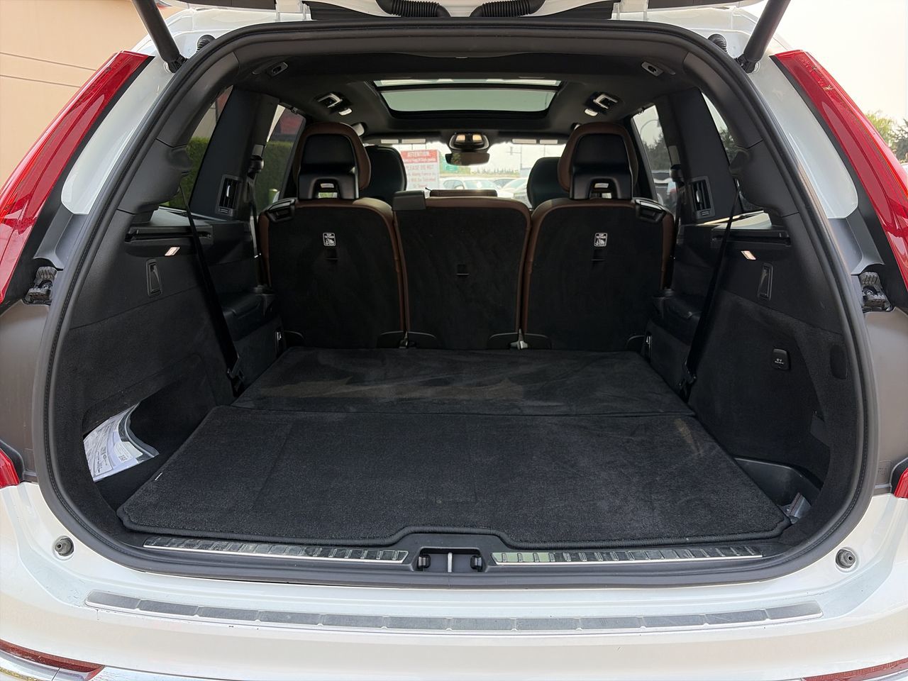 2025 Volvo XC90 Plug-In Hybrid in Richmond, British Columbia