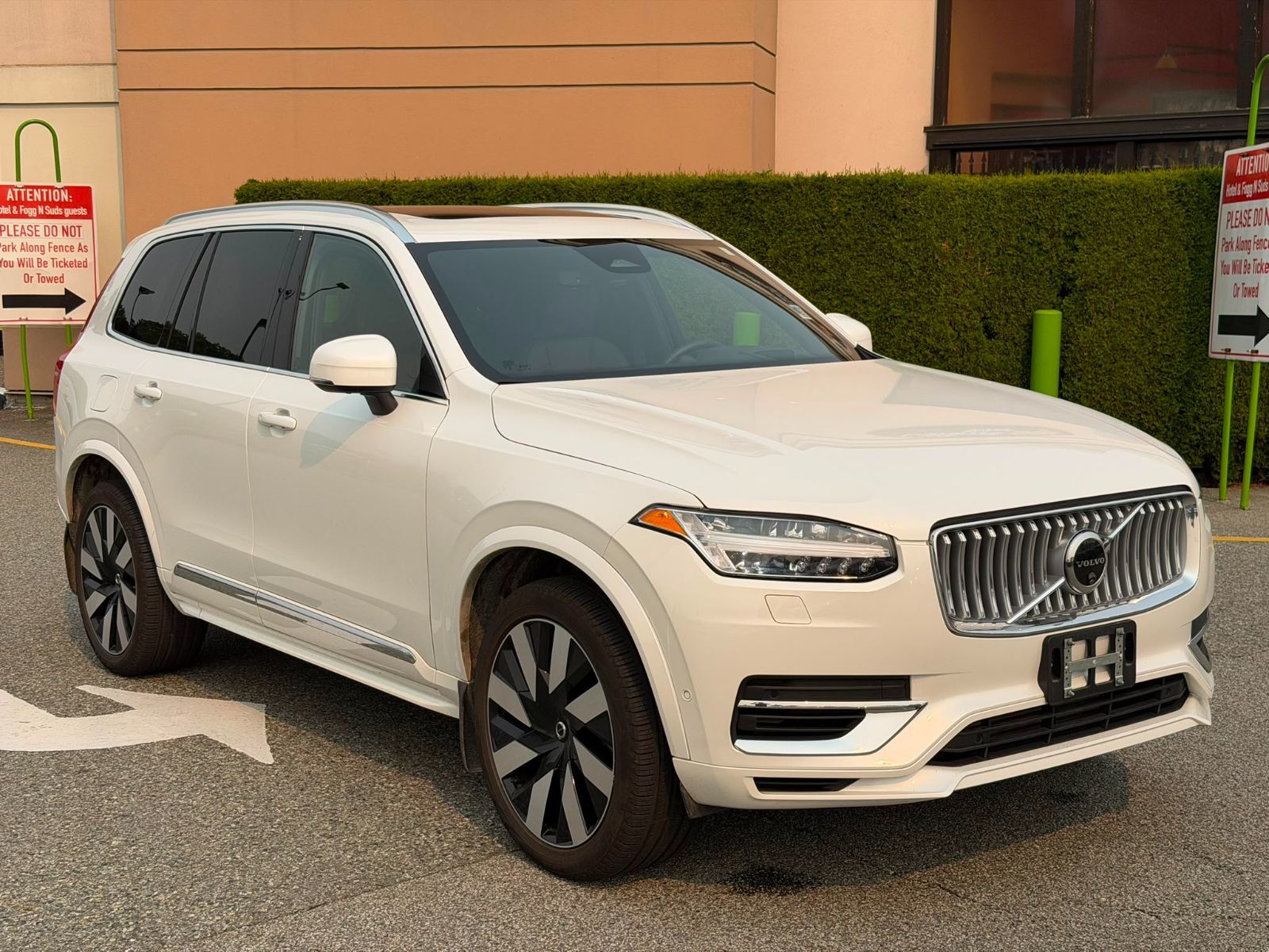 2025 Volvo XC90 Plug-In Hybrid in Richmond, British Columbia