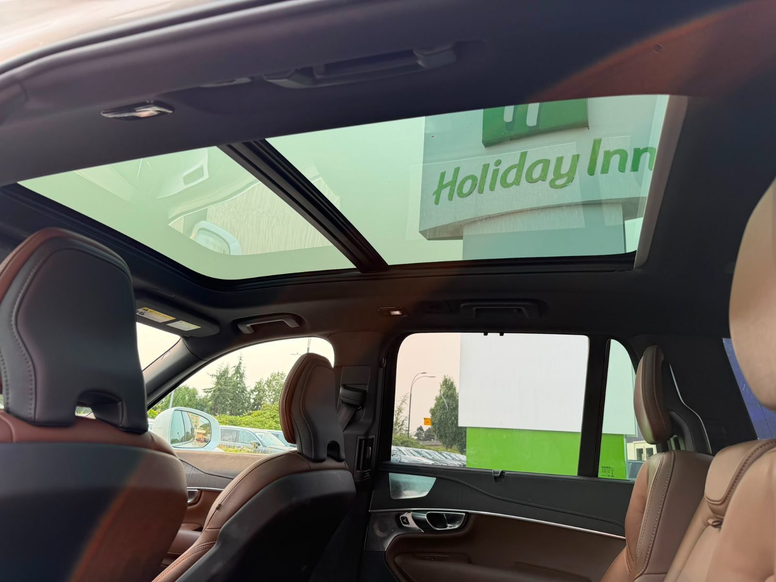 2025 Volvo XC90 Plug-In Hybrid in Richmond, British Columbia