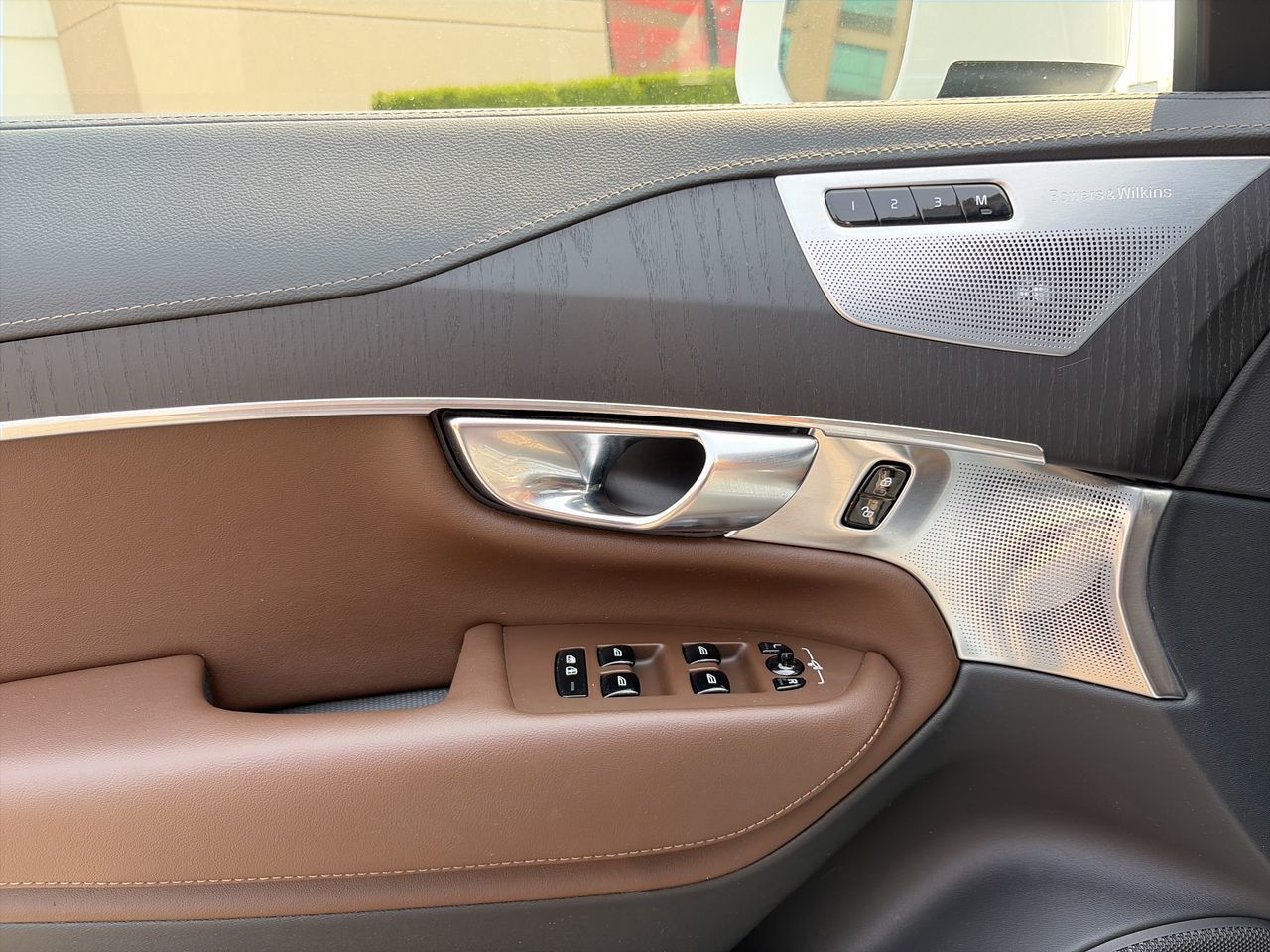 2025 Volvo XC90 Plug-In Hybrid in Richmond, British Columbia