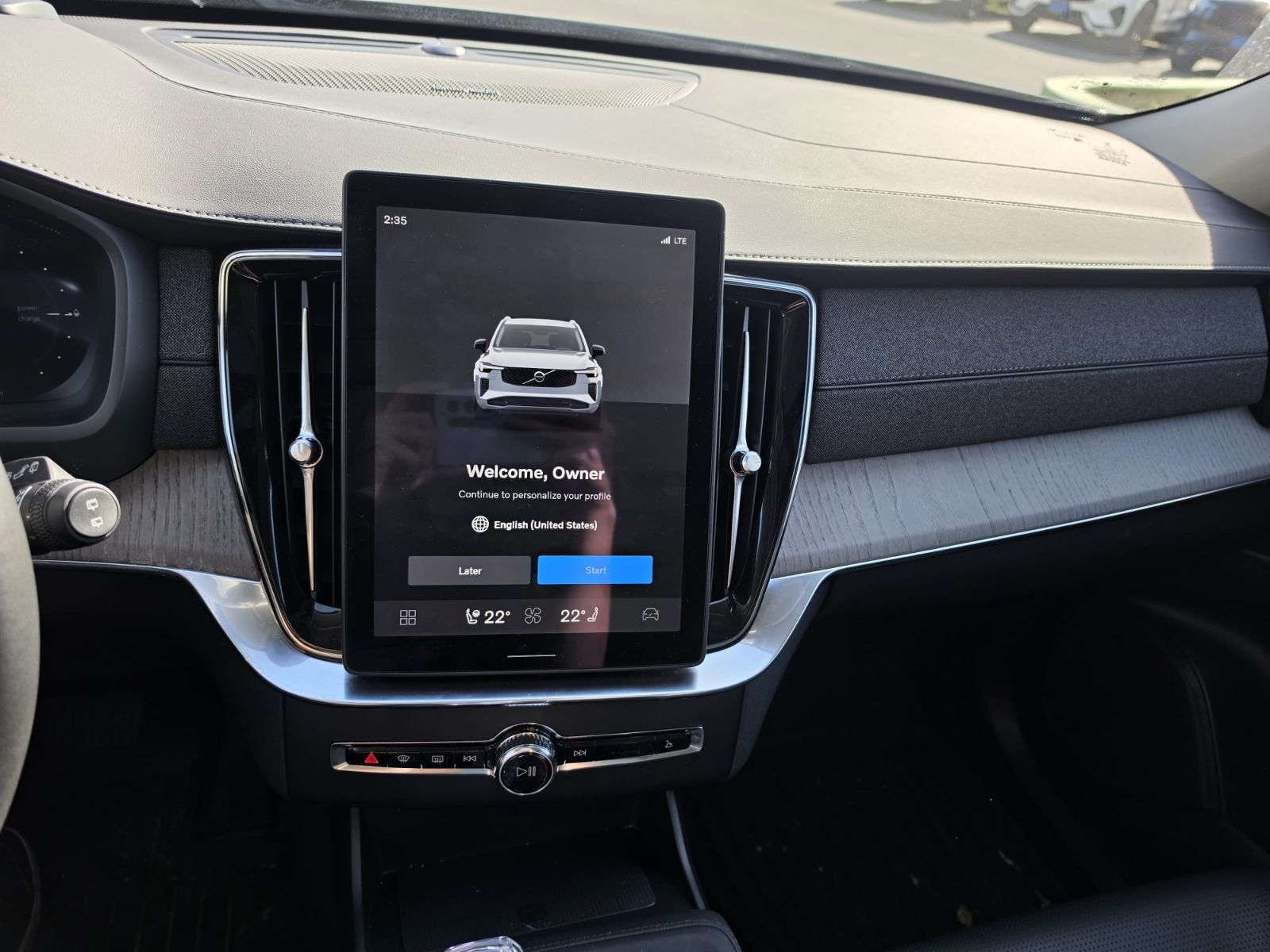 2025 Volvo XC90 Plug-In Hybrid in Richmond, British Columbia