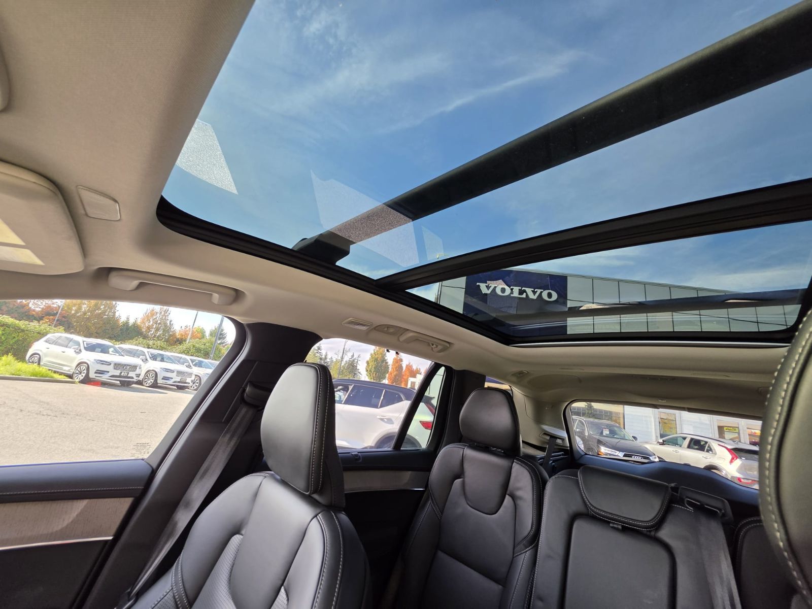 2025 Volvo XC90 Plug-In Hybrid in Richmond, British Columbia