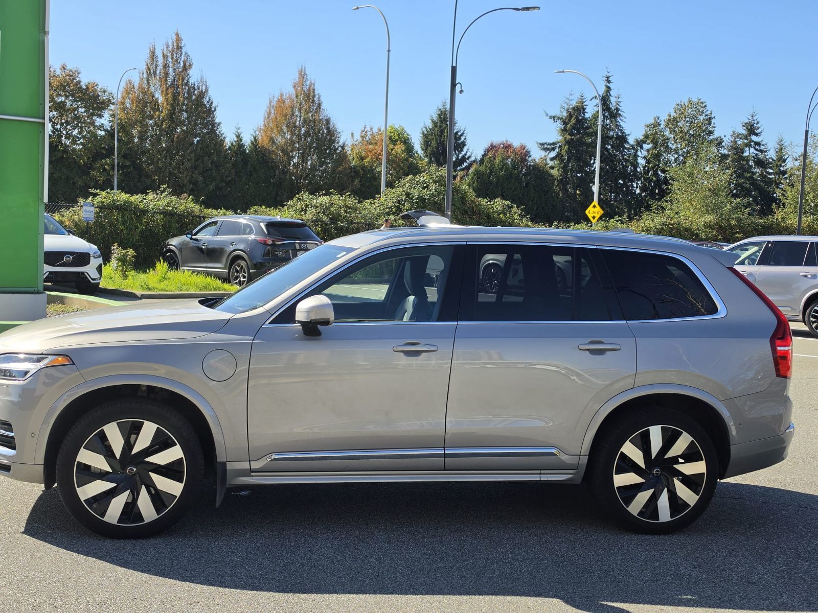 2025 Volvo XC90 Plug-In Hybrid in Richmond, British Columbia