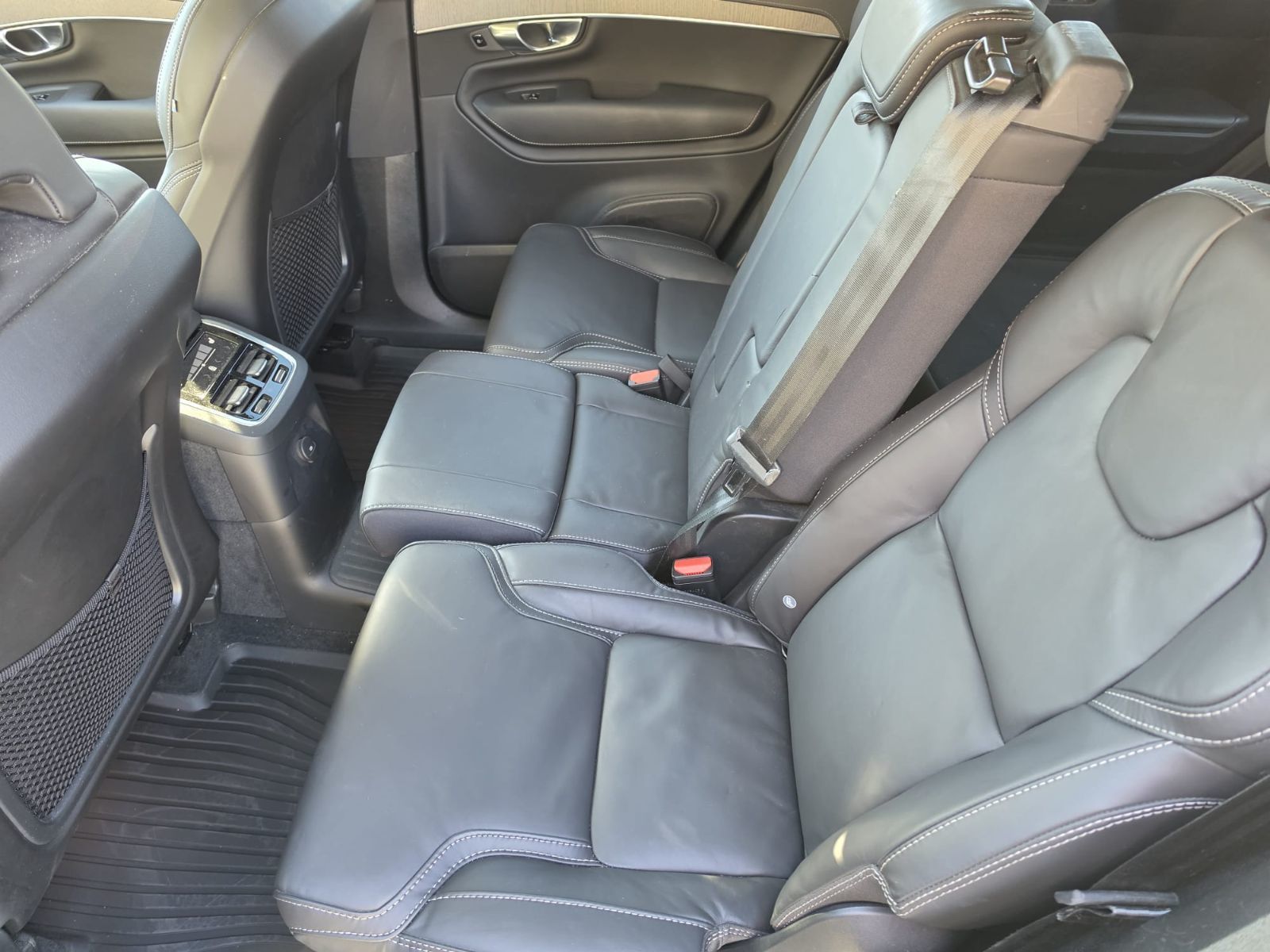 2025 Volvo XC90 Plug-In Hybrid in Richmond, British Columbia