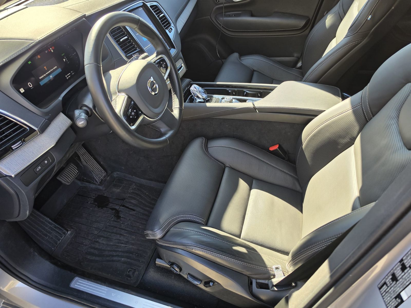 2025 Volvo XC90 Plug-In Hybrid in Richmond, British Columbia