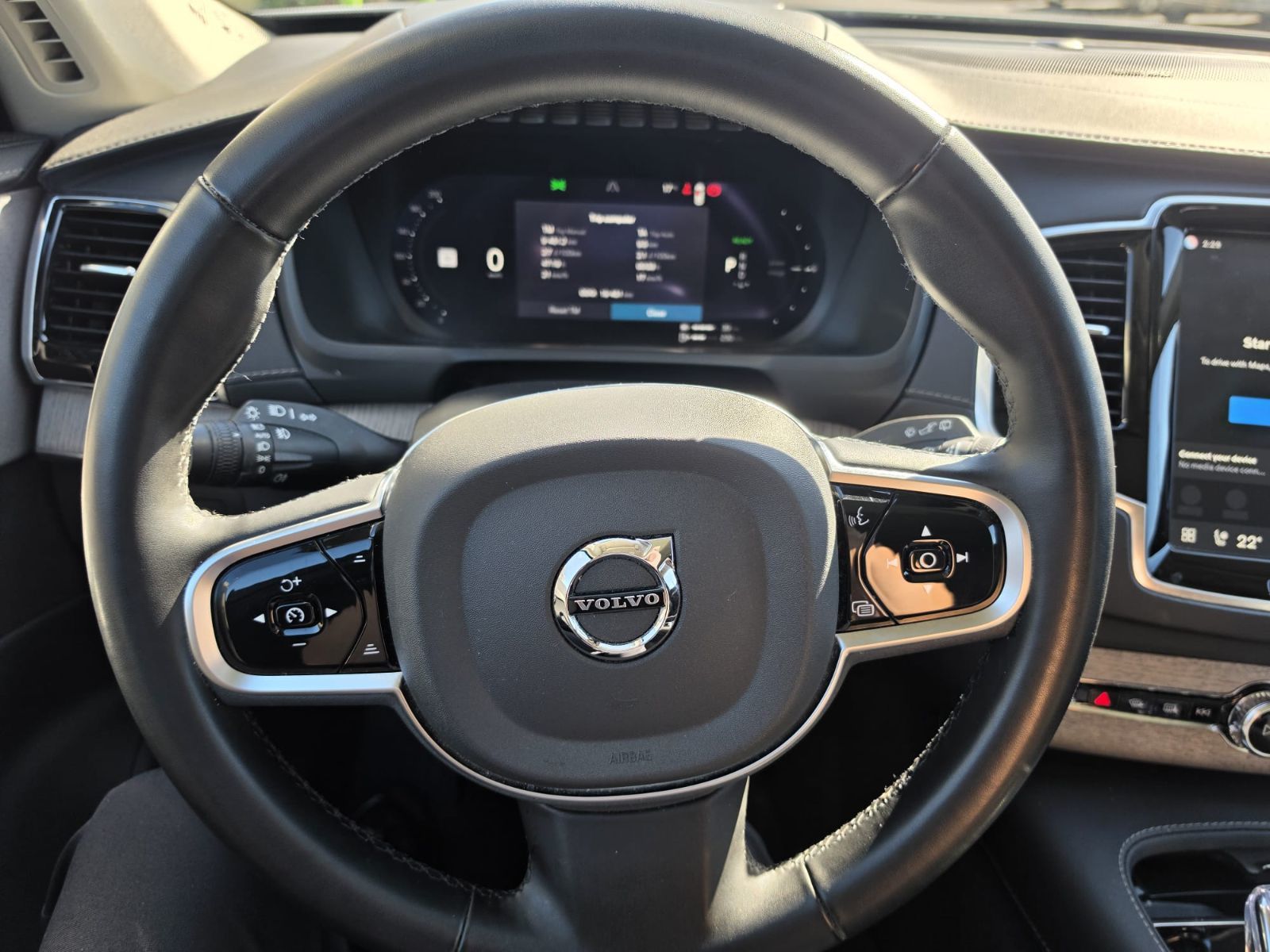 2025 Volvo XC90 Plug-In Hybrid in Richmond, British Columbia