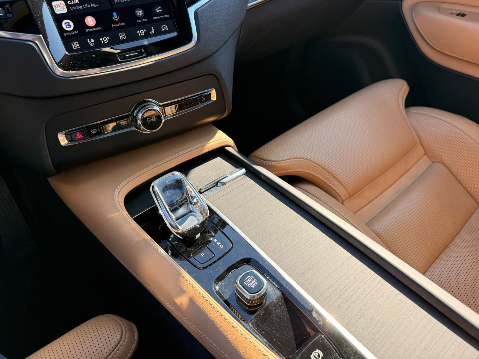 2025 Volvo XC90 Plug-In Hybrid in Richmond, British Columbia