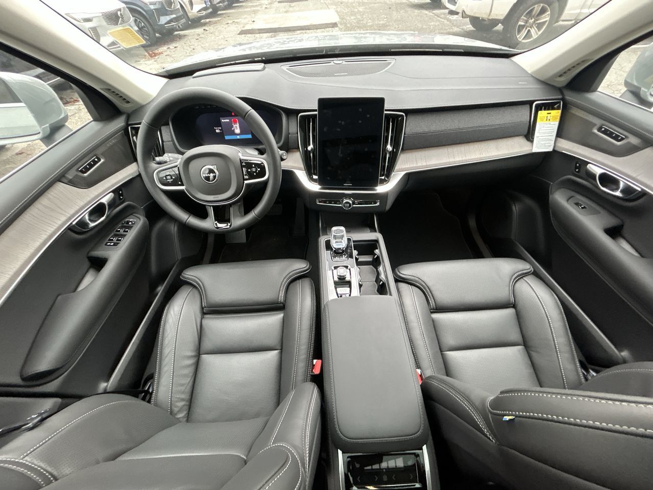 2026 Volvo XC90 Plug-in hybrid in Richmond, British Columbia