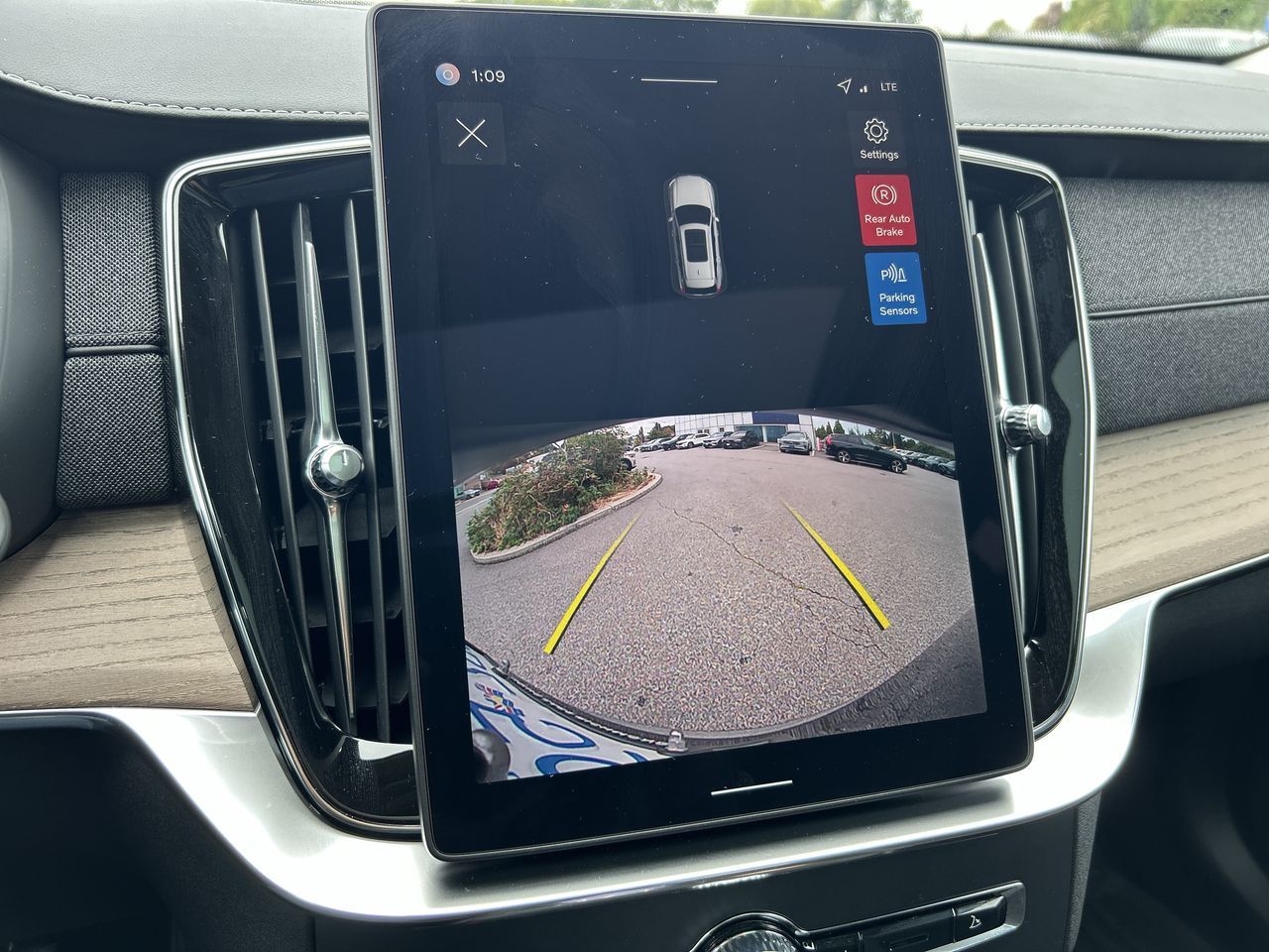 2026 Volvo XC90 Plug-in hybrid in Richmond, British Columbia