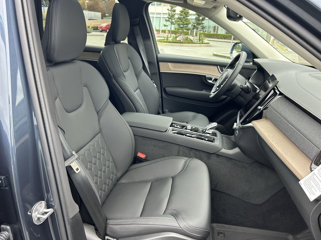 2026 Volvo XC90 Plug-in hybrid in Richmond, British Columbia