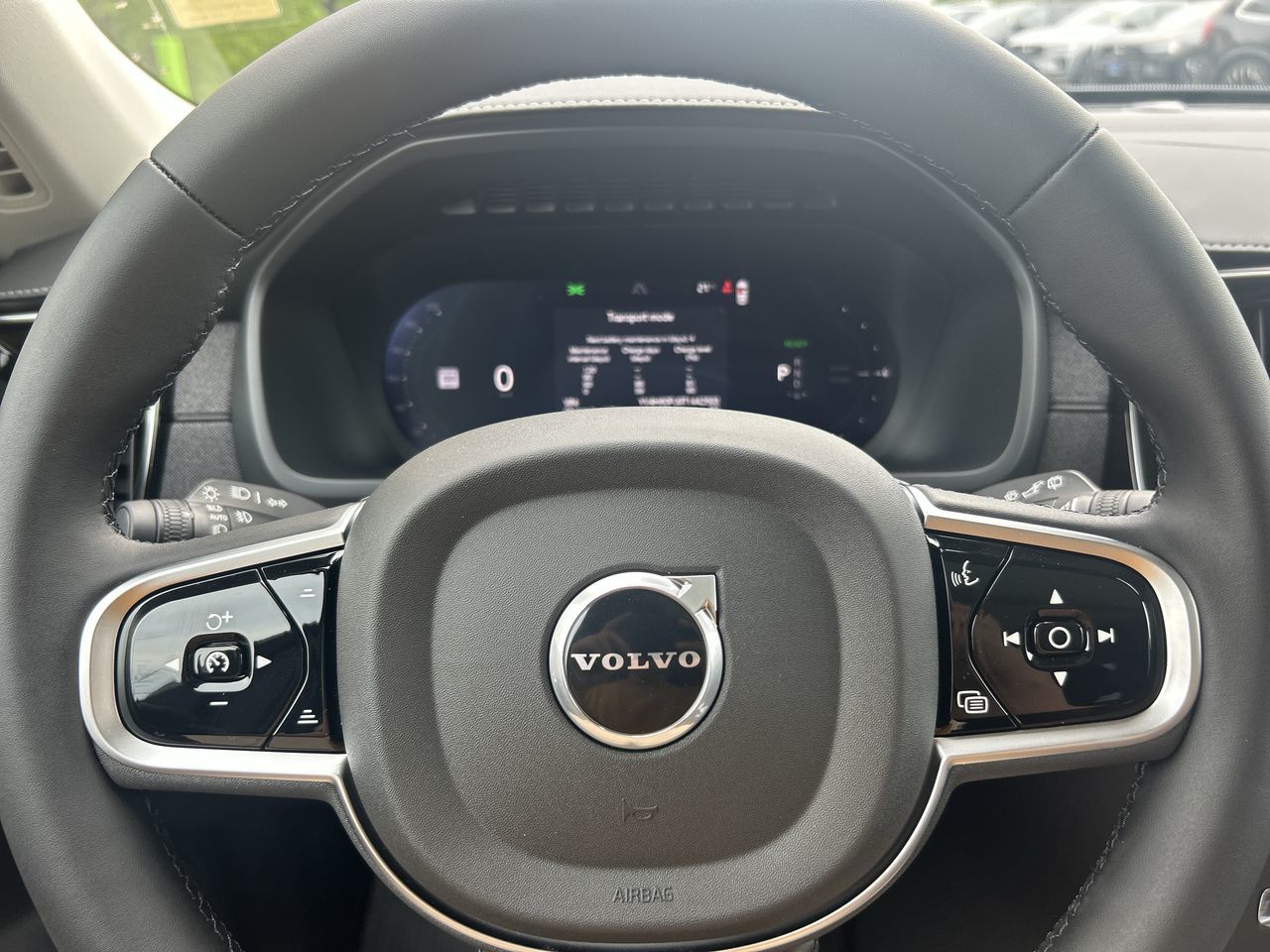 2026 Volvo XC90 Plug-in hybrid in Richmond, British Columbia