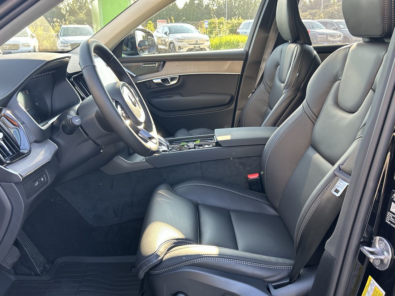 2026 Volvo XC90 Plug-in hybrid in Richmond, British Columbia