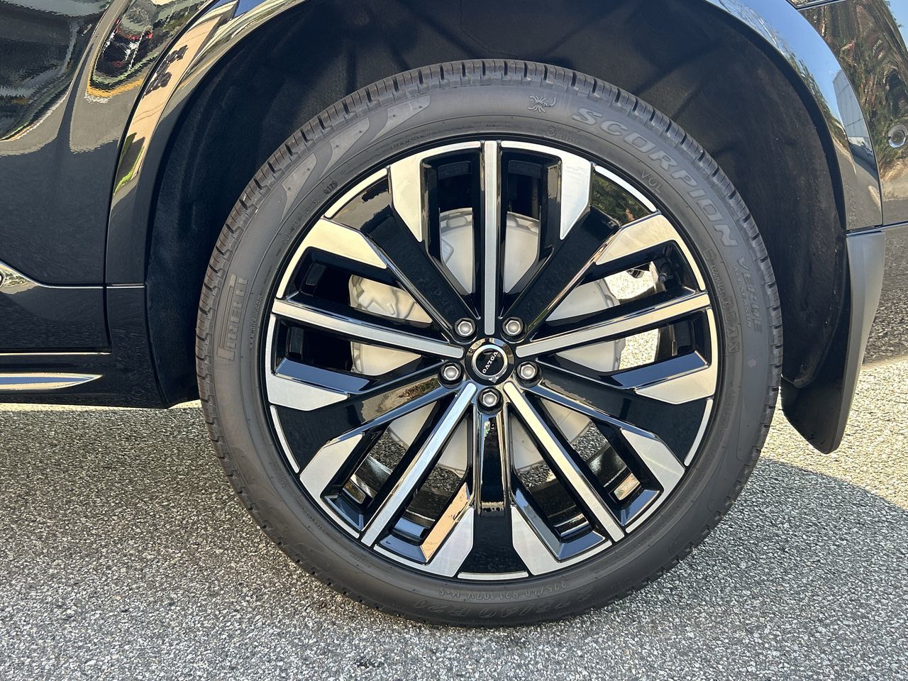 2026 Volvo XC90 Plug-in hybrid in Richmond, British Columbia