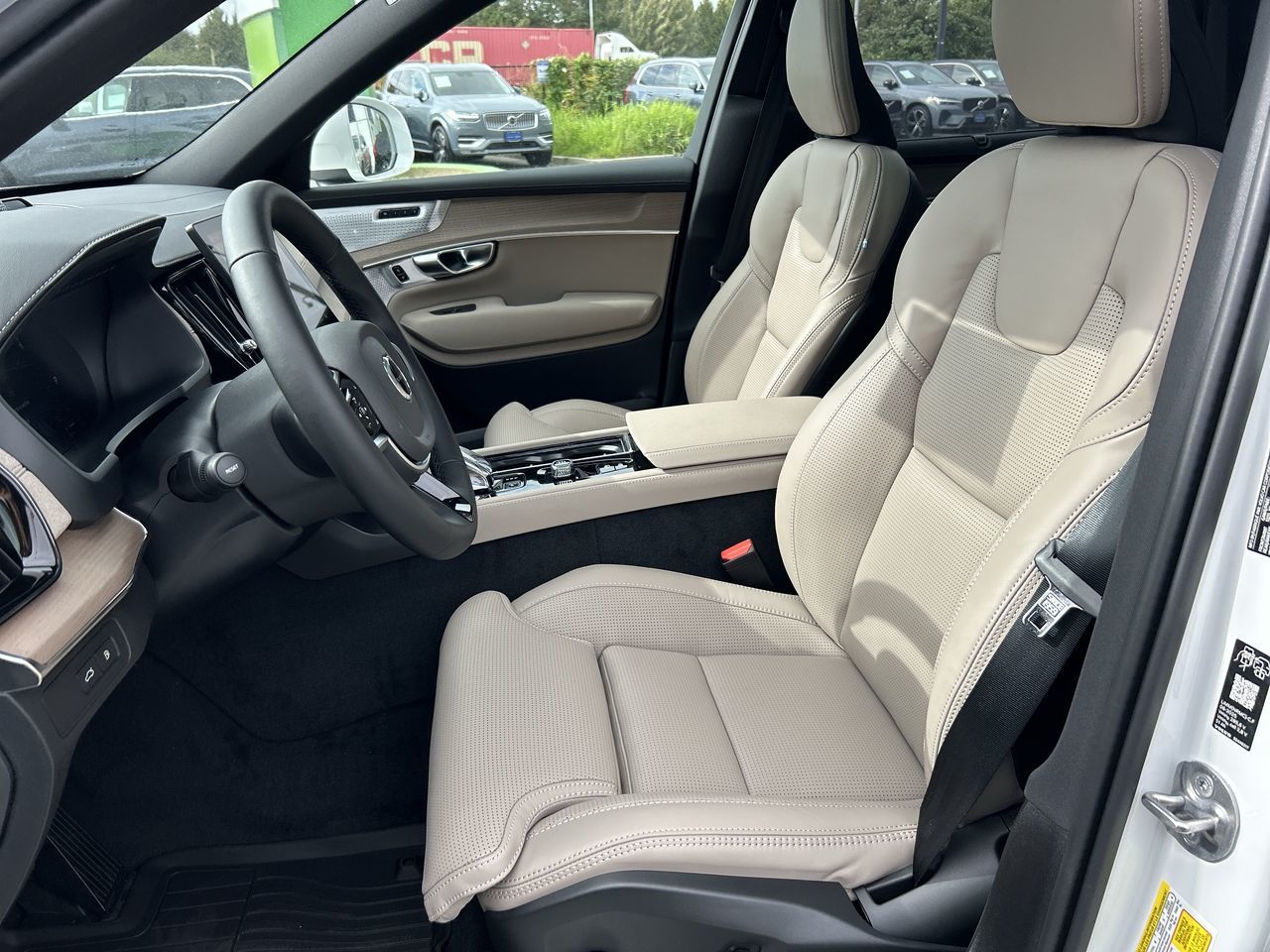 2026 Volvo XC90 Plug-in hybrid in Richmond, British Columbia