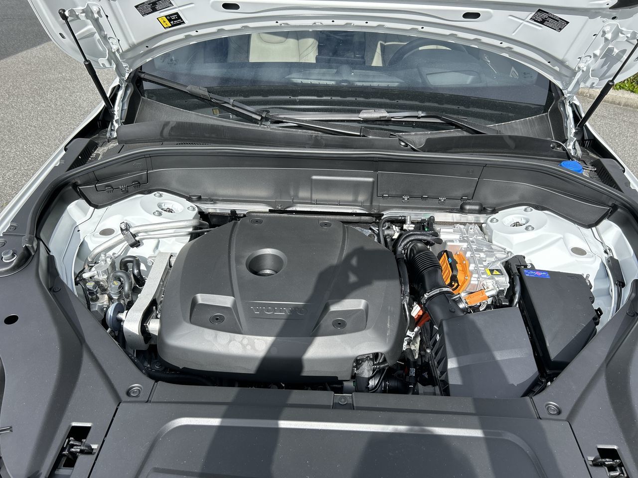 2026 Volvo XC90 Plug-in hybrid in Richmond, British Columbia