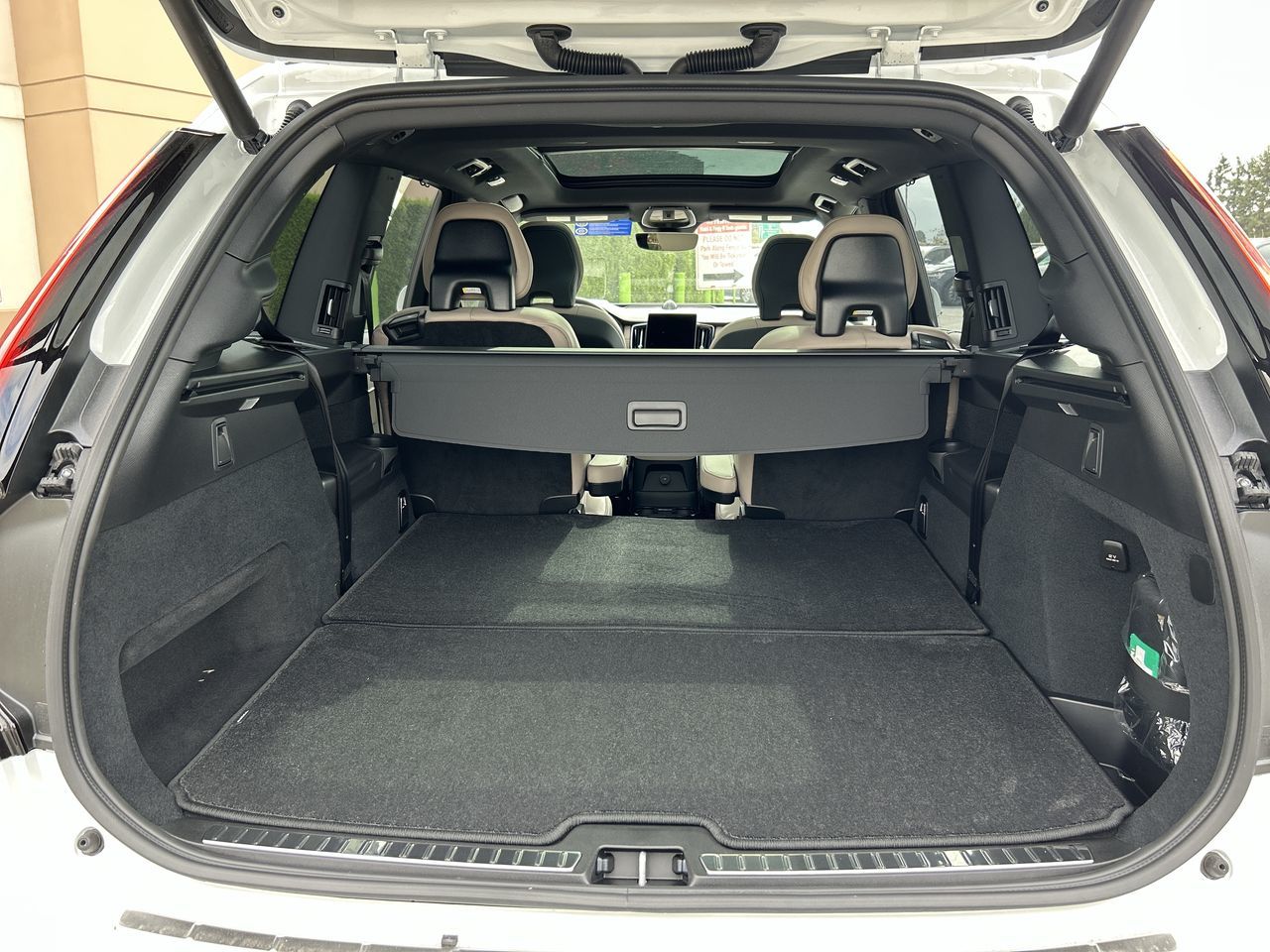 2026 Volvo XC90 Plug-in hybrid in Richmond, British Columbia